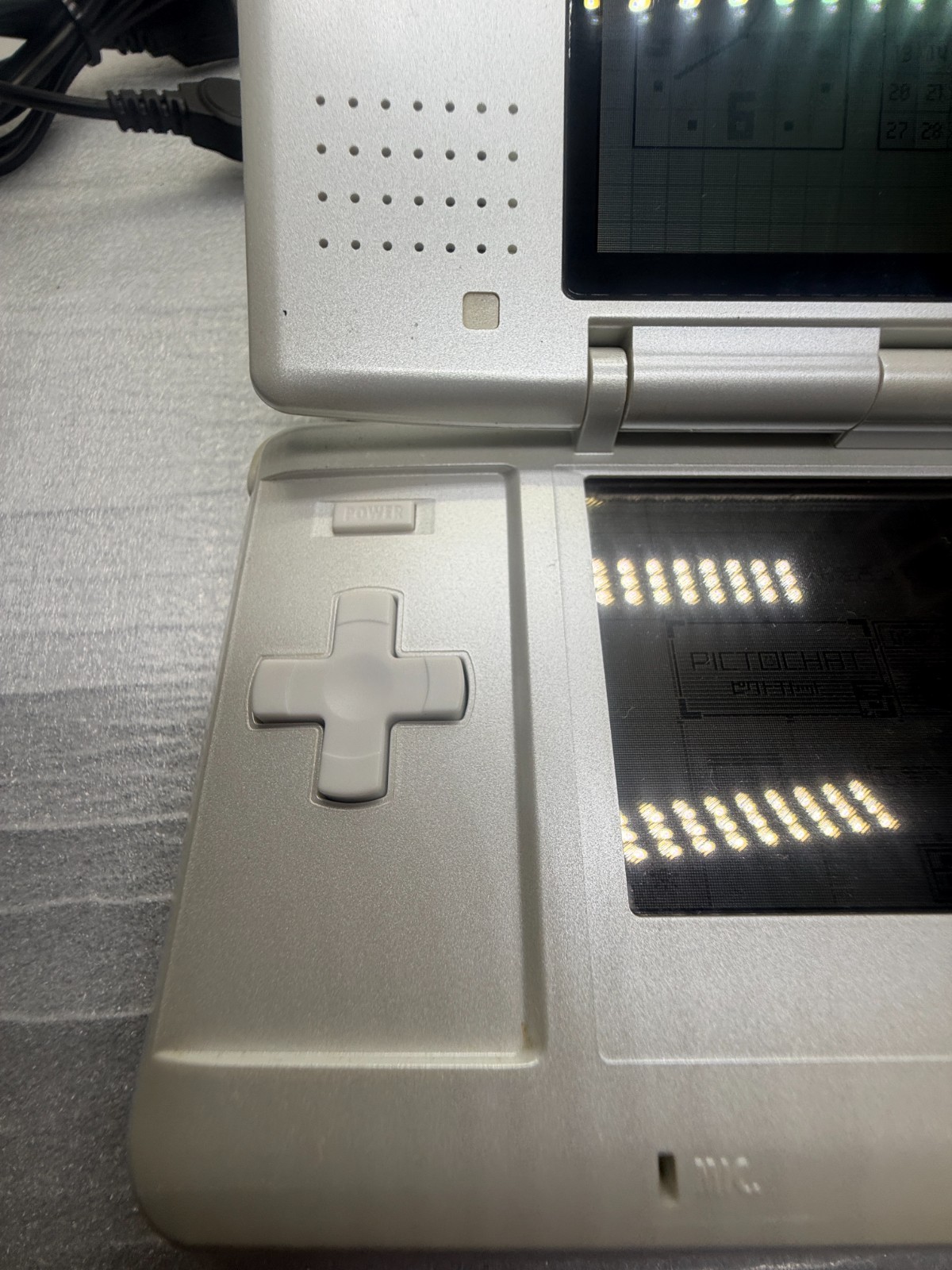 Nintendo DS Original Silver Bundle 5 Games USB Charger Tested Working Region Fre