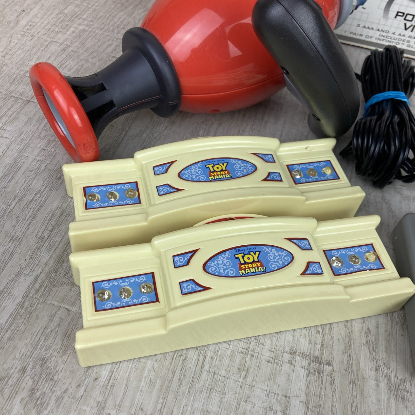 Toy Story mania Point And Shoot Game – Original Packaging Complete In Box Tested