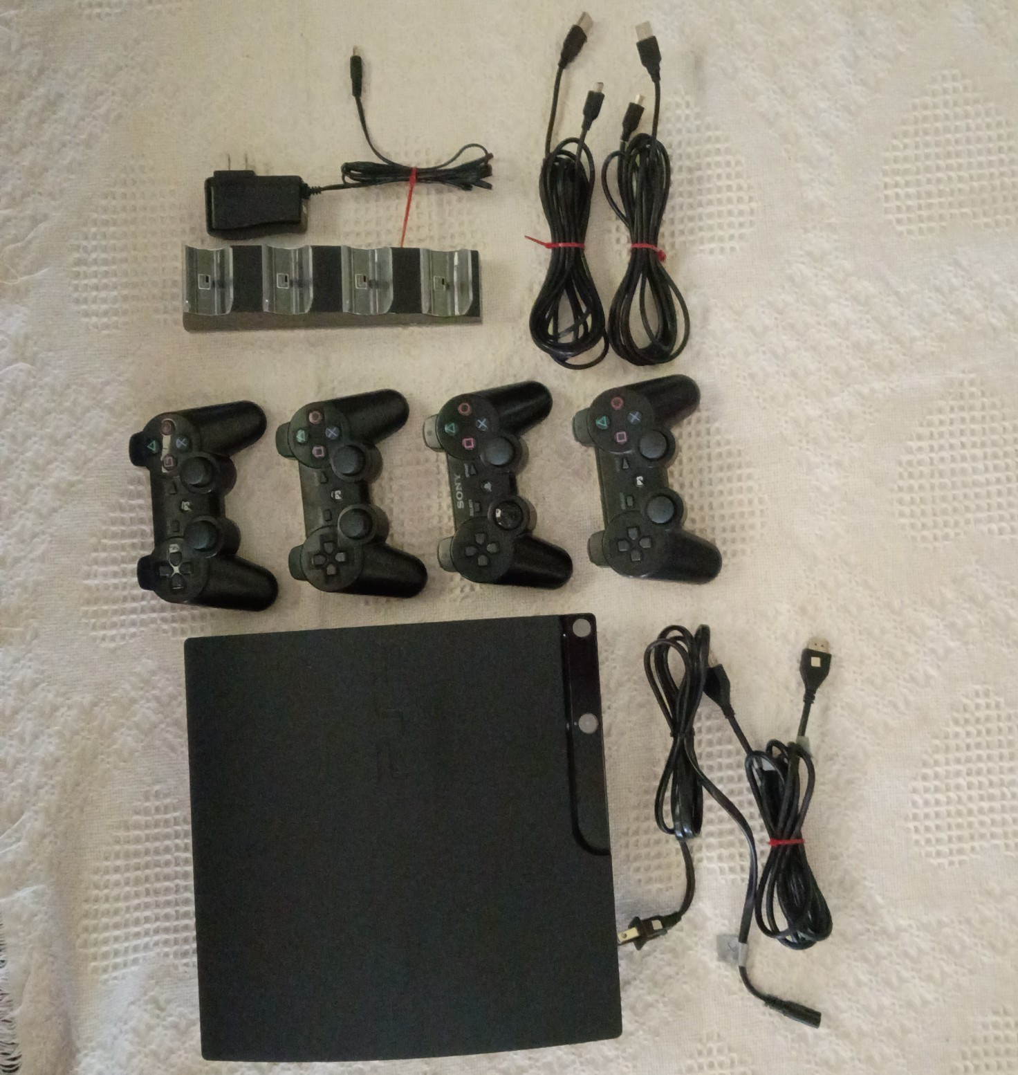 Sony PS3 PlayStation 3 Slim 120GB Black w/ 4 DualShock 3 Controllers