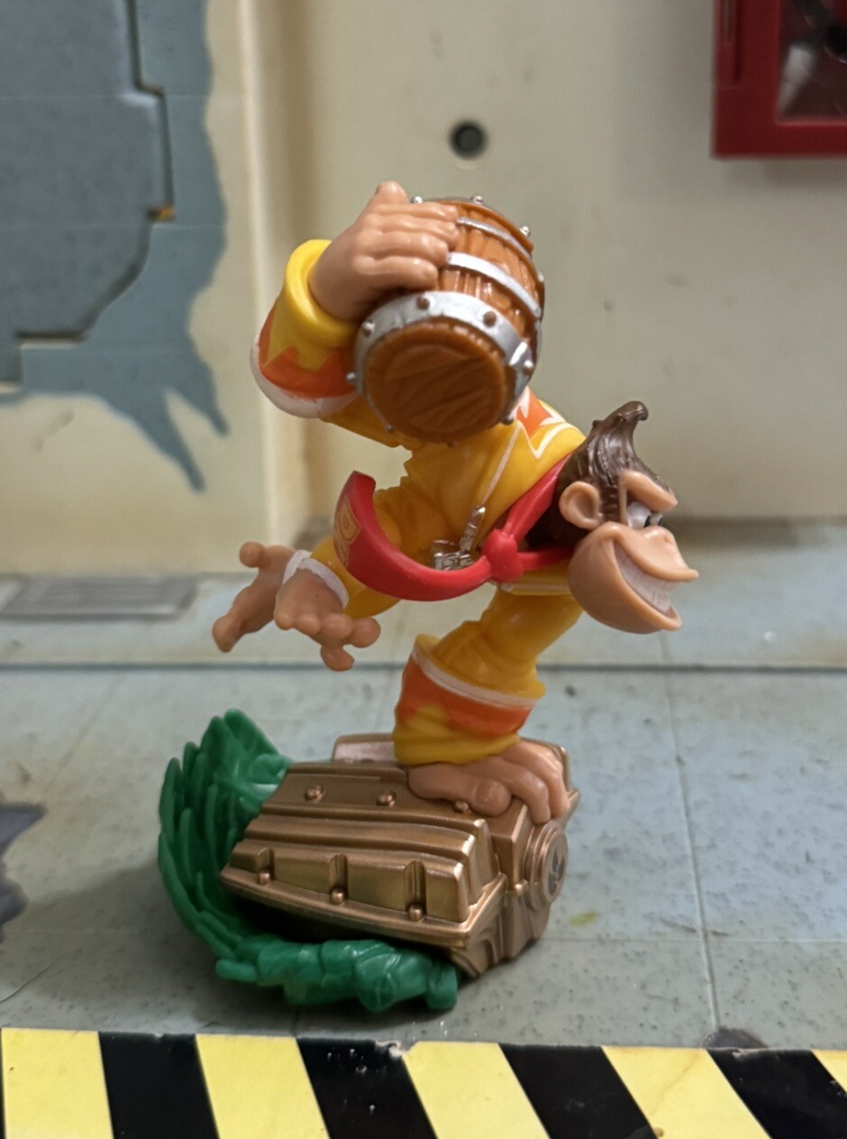 Skylanders Superchargers Amiibo Figure: Donkey Kong Barrel Blaster Great Cond.