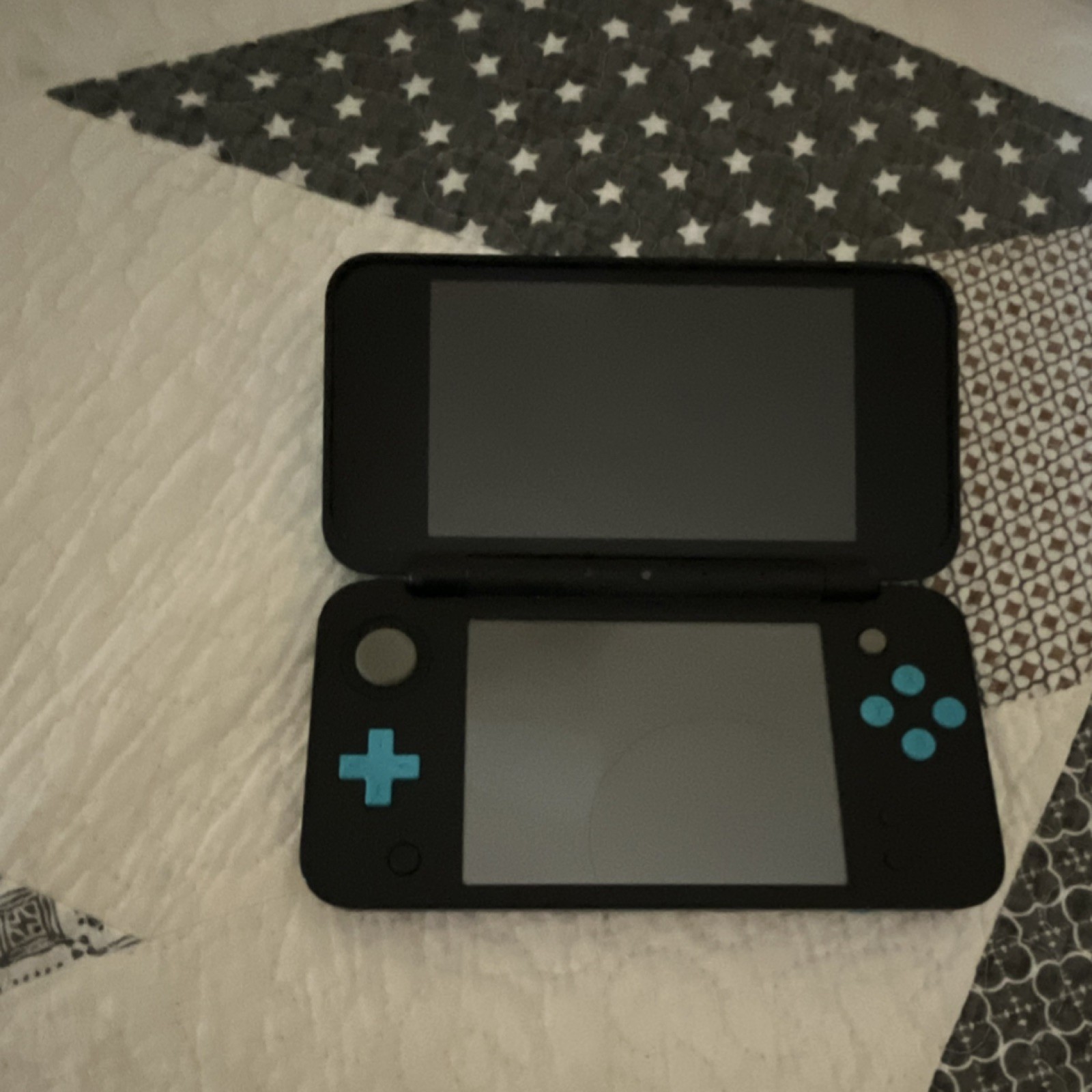 Nintendo New 2DS XL Black Blue Handheld Console Wi-Fi Internet Browsing
