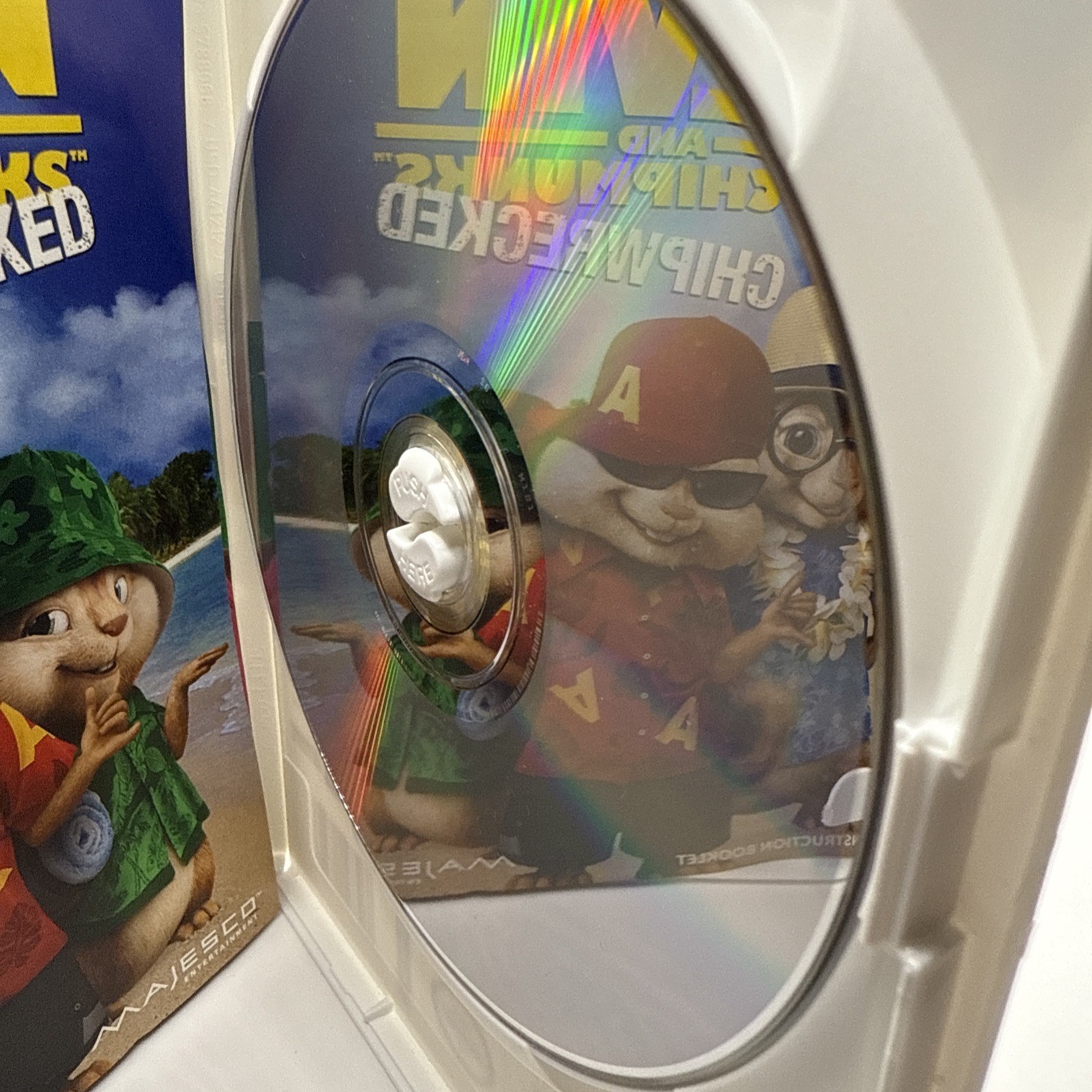 Alvin and the Chipmunks – Chipwrecked (Nintendo Wii, 2011) With Manual Included