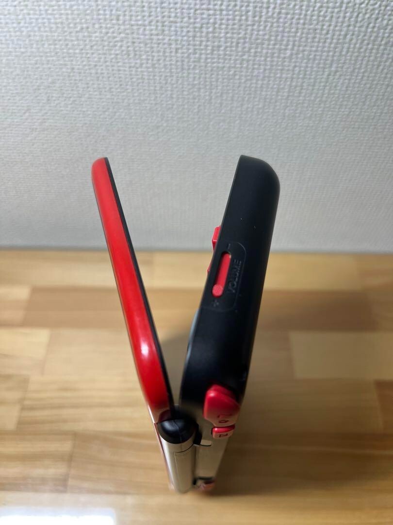 New Nintendo 2DS XL LL Mario Kart 7 Red Black Console Stylus Japanese ver
