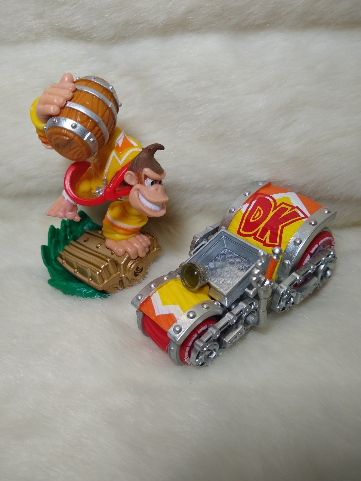 Nintendo Amiibo Donkey Kong DK Barrel Blaster W/ Car Skylanders Superchargers