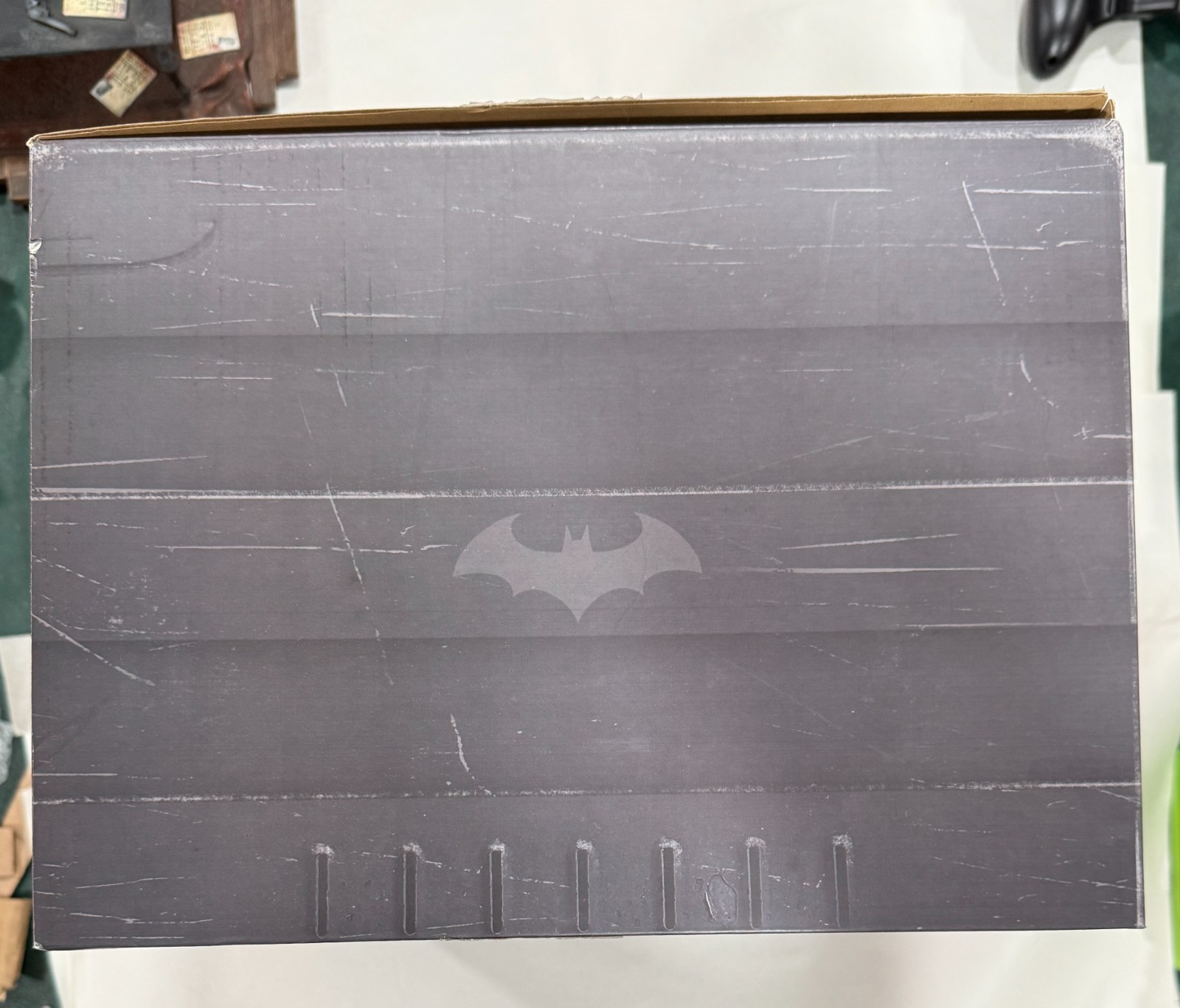 Batman Arkham Origins Collectors Edition – Xbox 360 – Inserts + Statue, No Game