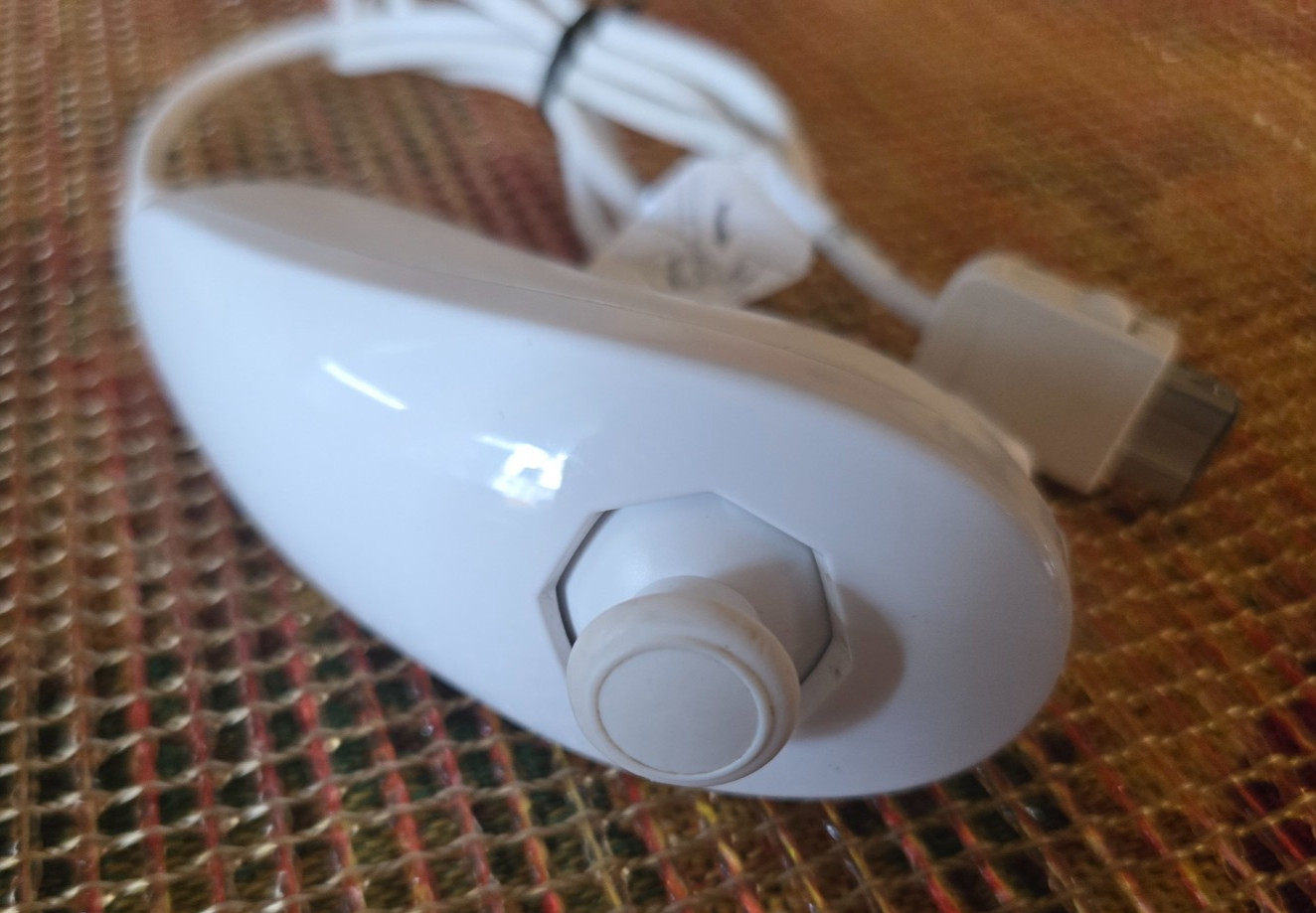 OEM Nintendo Wii Controller White Motion Plus Remote With Nunchuk
