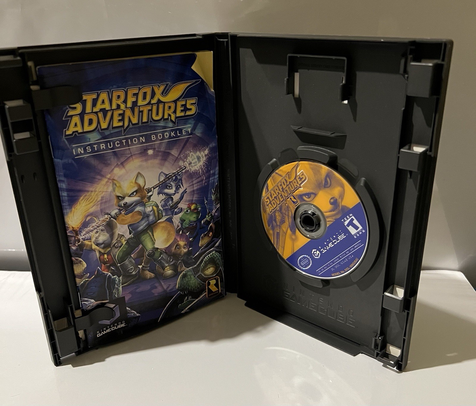 Star Fox Adventures GameCube Complete w/ Manual Black Label