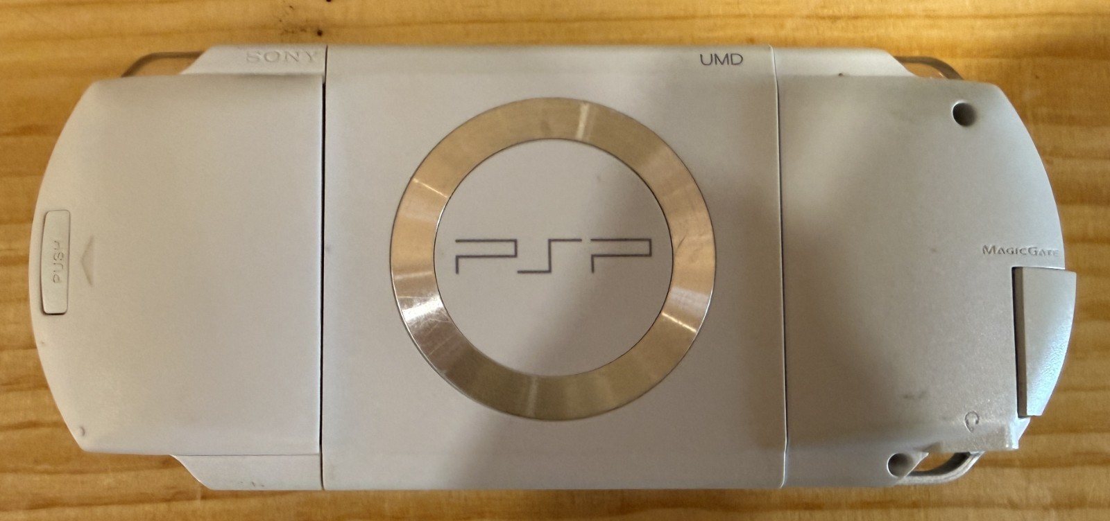 Sony PSP-1000 32MB Handheld Console White (Tested & Working)