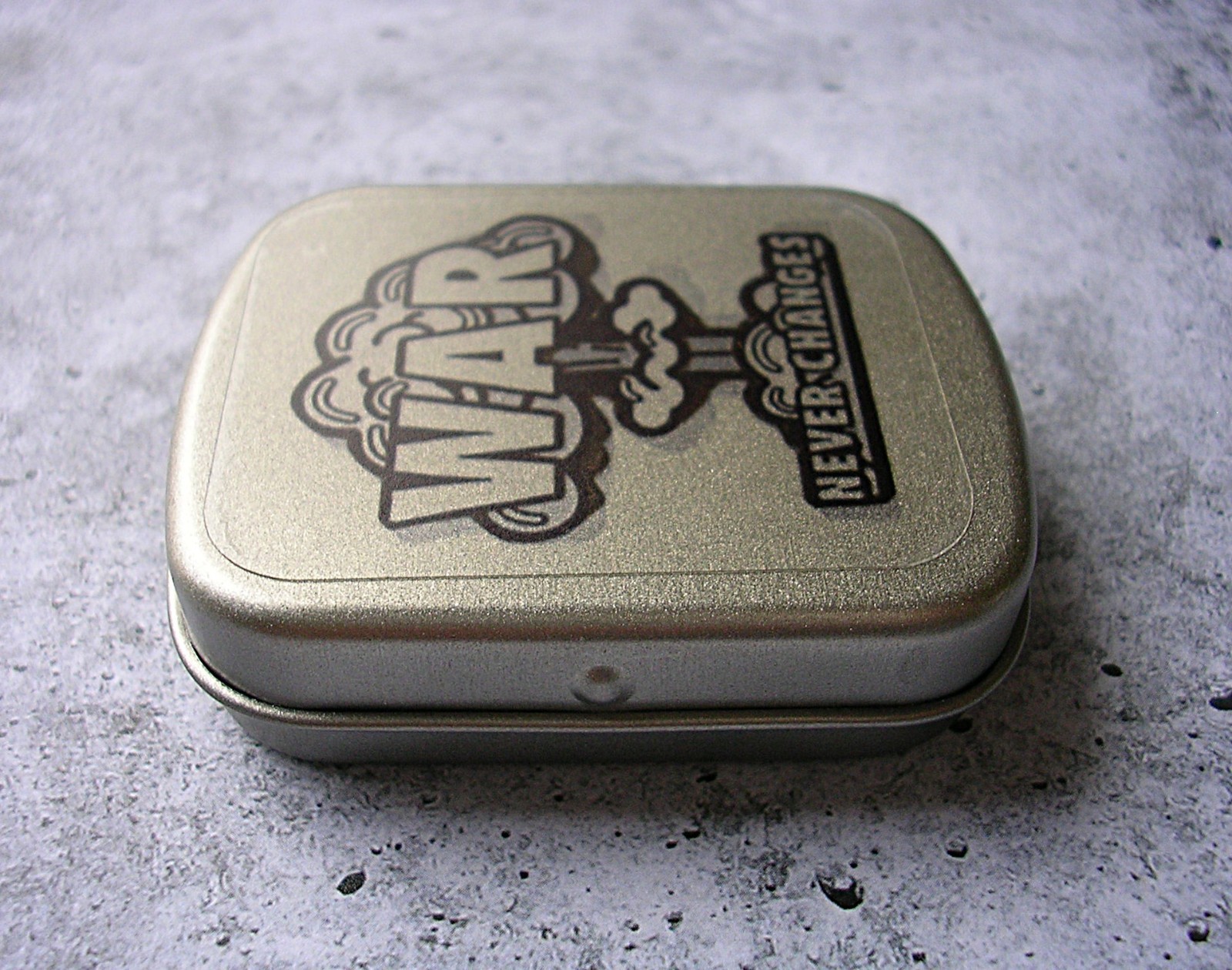 Brotherhood of Steel Dog tag and tin War Never Changes Cosplay Prop