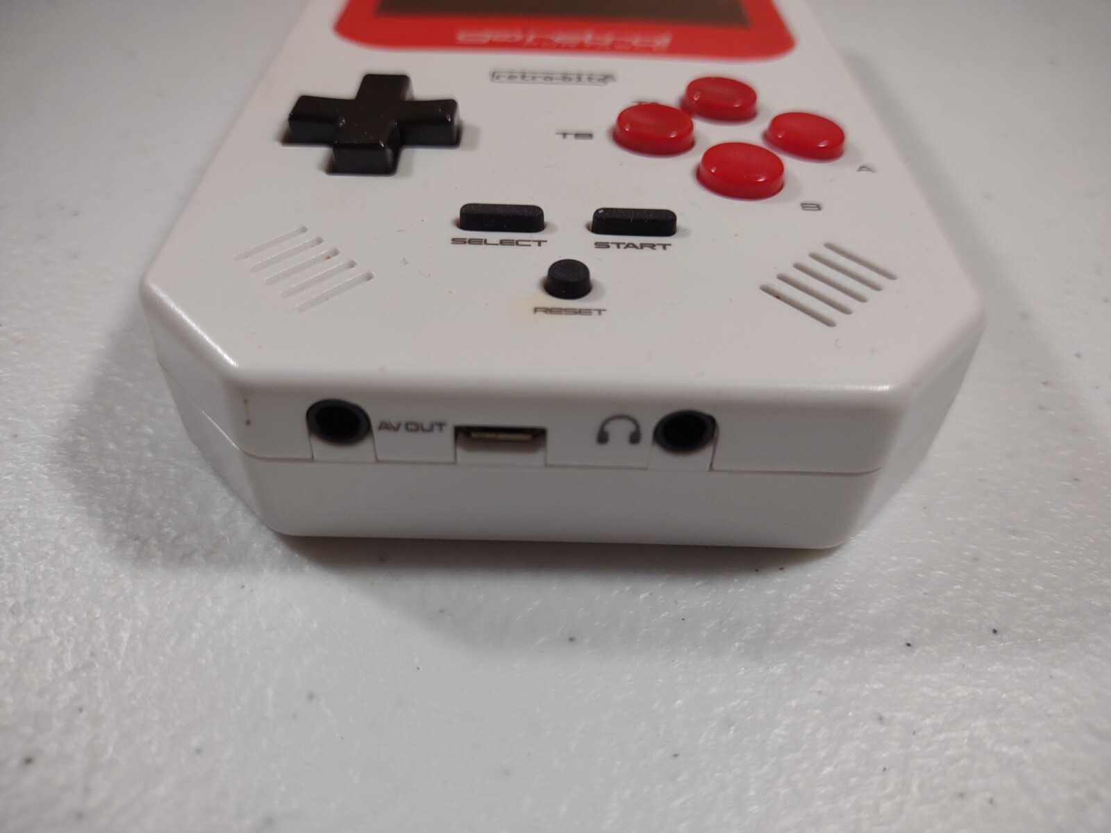 Retro-Bit Go Retro Portable Handheld Video Game System | E4