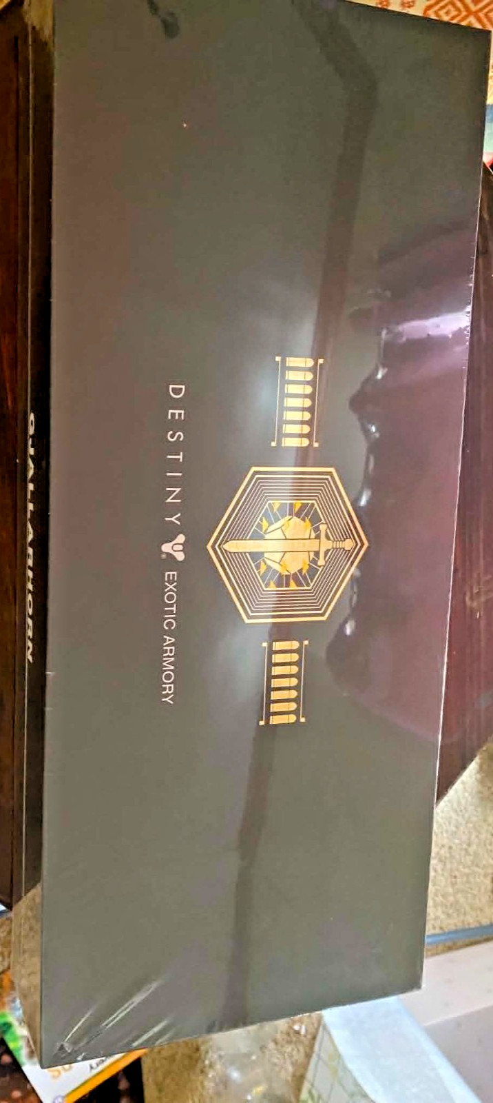 Destiny Exotic Armory Collection Gjallarhorn Hand Cannon Replica Weapon bungie