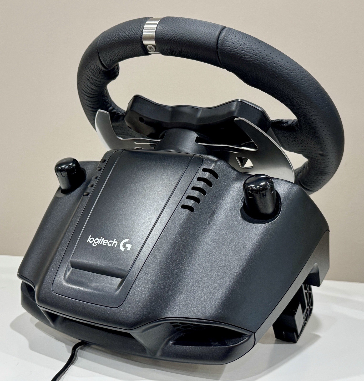 Logitech – G920 Driving Force Racing Wheel, Shifter, and Pedals for Xbox & PC