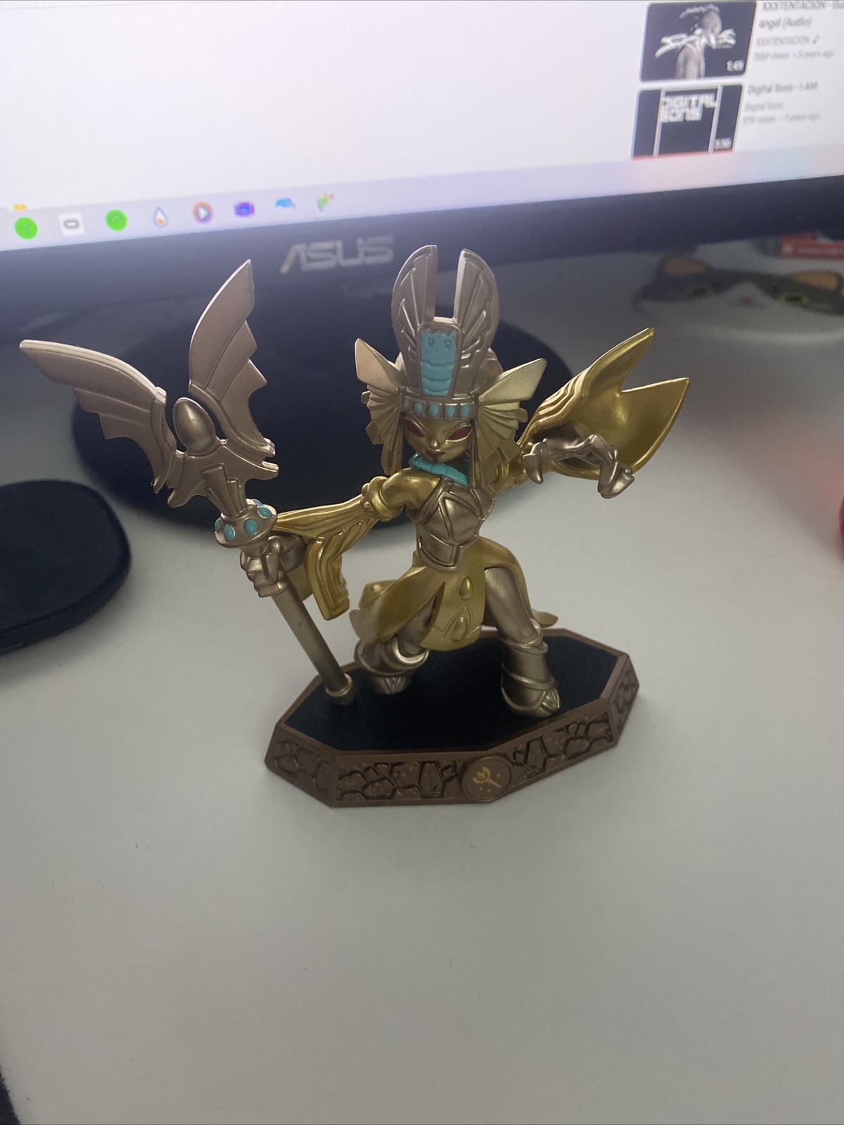 ACTIVISION SKYLANDERS IMAGINATORS GOLDEN QUEEN SENSEI FIGURE, 87798888 TOY