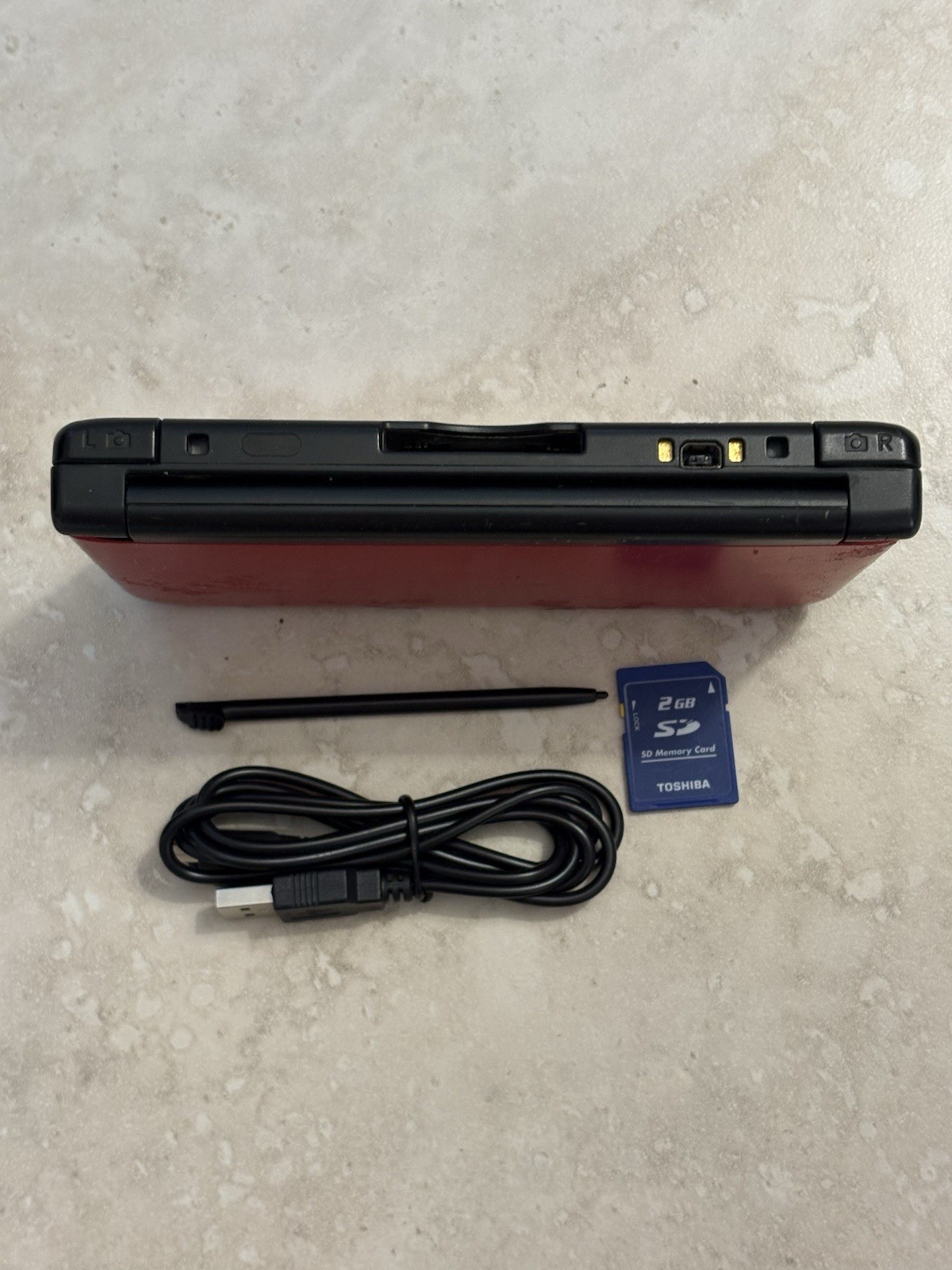 Nintendo 3DS XL LL Black And Red Handheld With Charger And Stylus Very Good