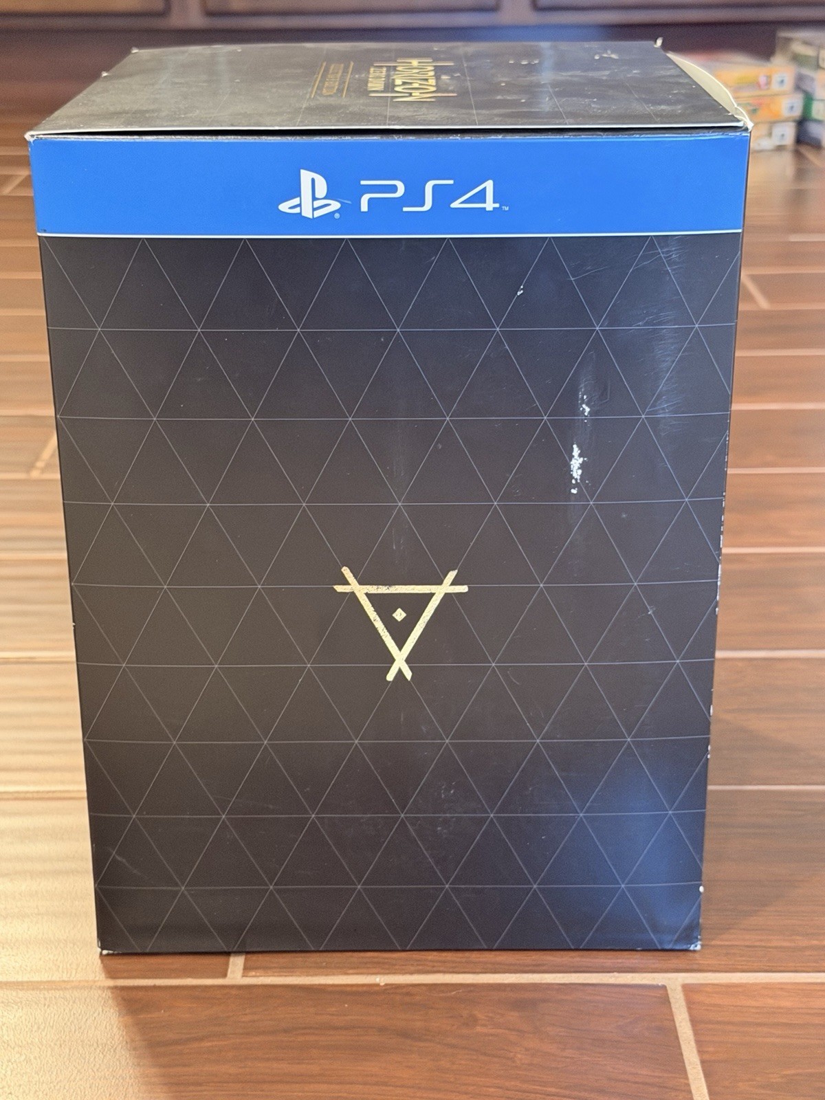 Horizon Zero Dawn Collector’s Edition PS4 Art Book Figure Only-Game not included