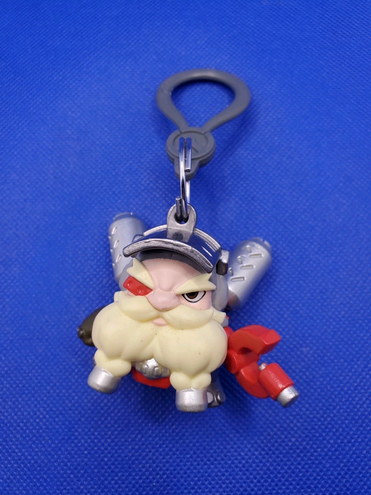 BLIZZARD OVERWATCH Torbjorn Mini Figure Backpack 2″ Clip On Keychain Blind Bag