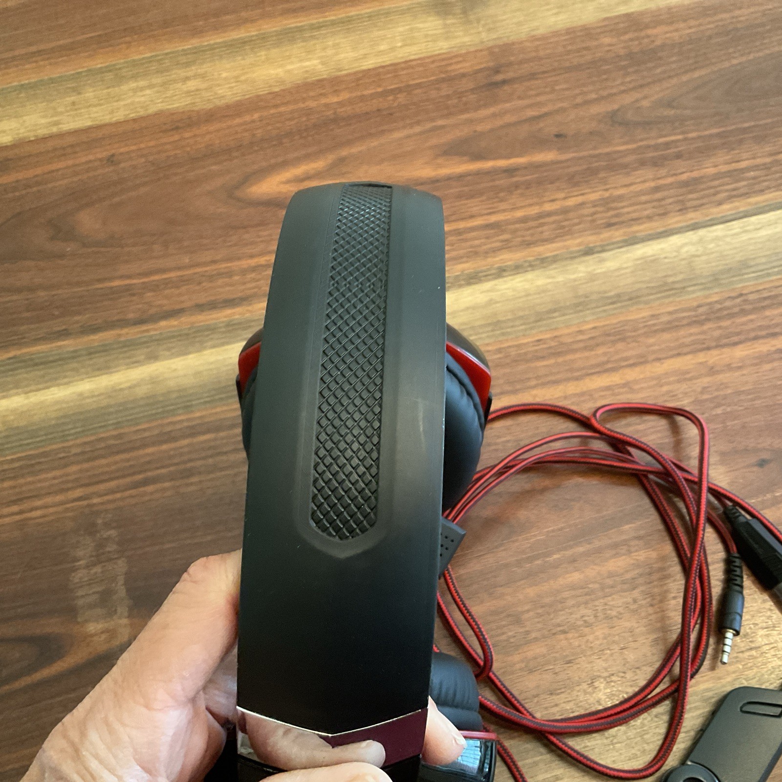 Alpha Elite PGHAERED Red And Black Headset