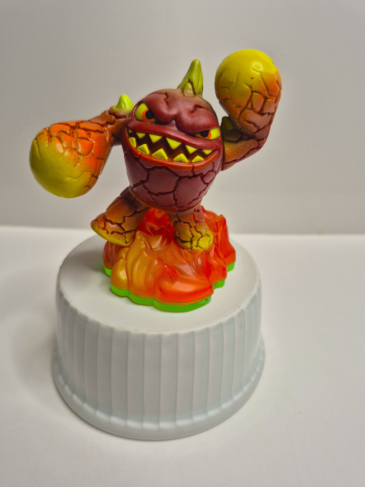 Activision Skylanders Giants Series 9 Figures