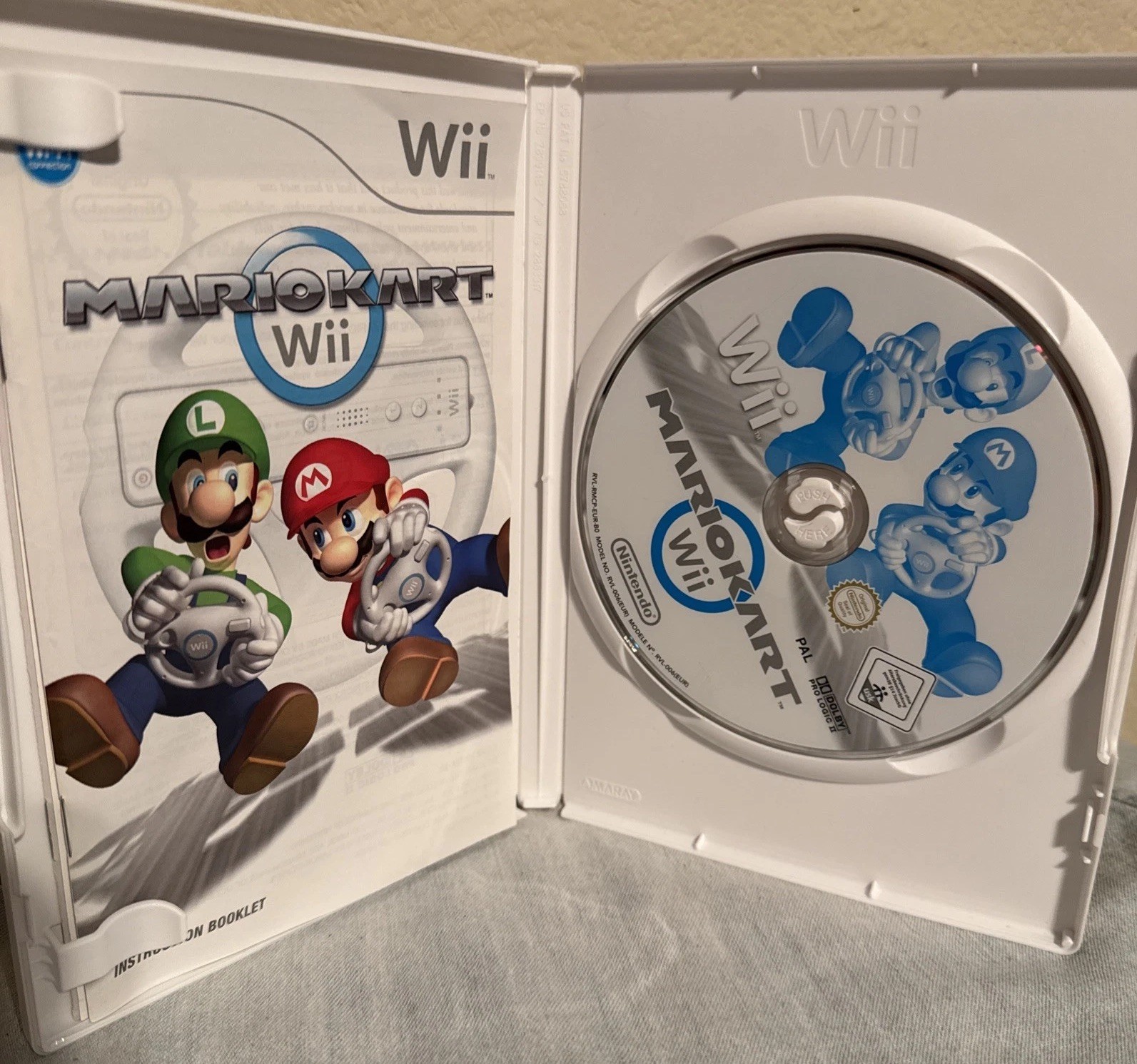 Mario Kart Wii – Nintendo Wii Video Game PAL – COMPLETE w/ MANUAL