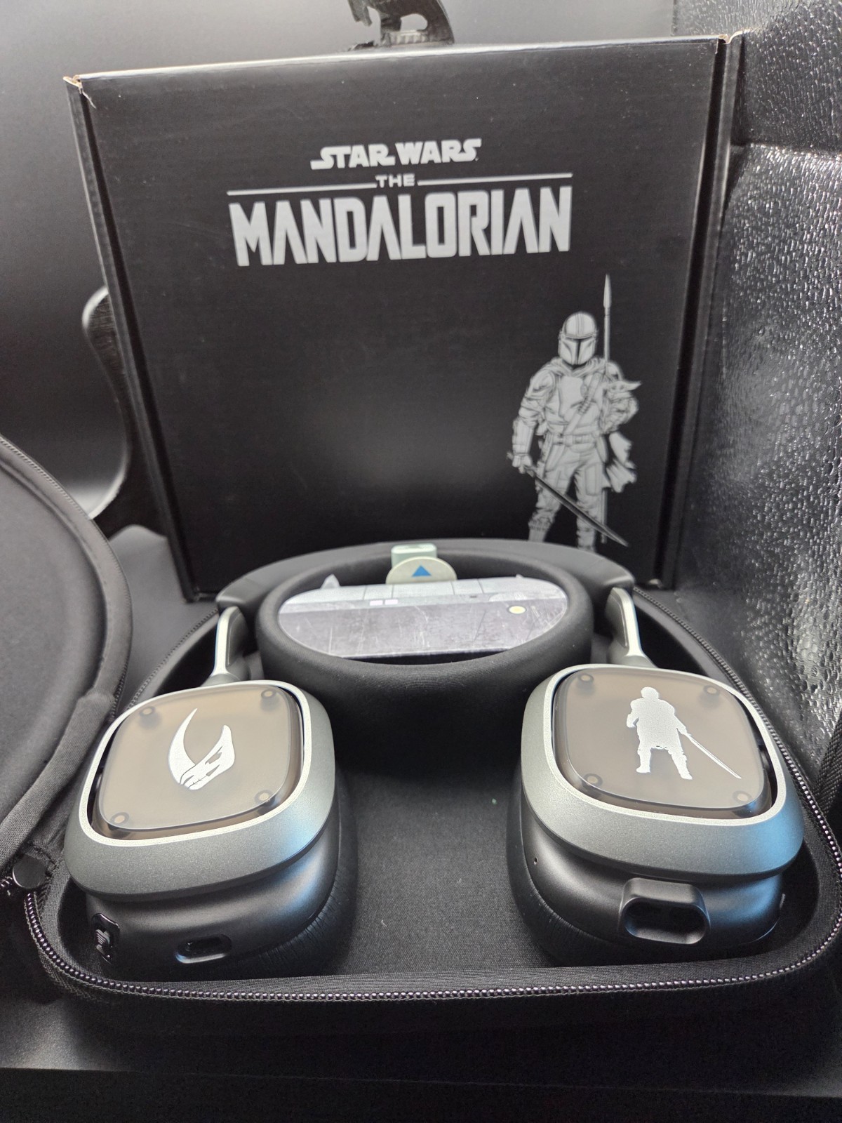 Logitech Astro A30 LIGHTSPEED Wireless Headphones Xbox/PC STAR WARS MANDALORIAN
