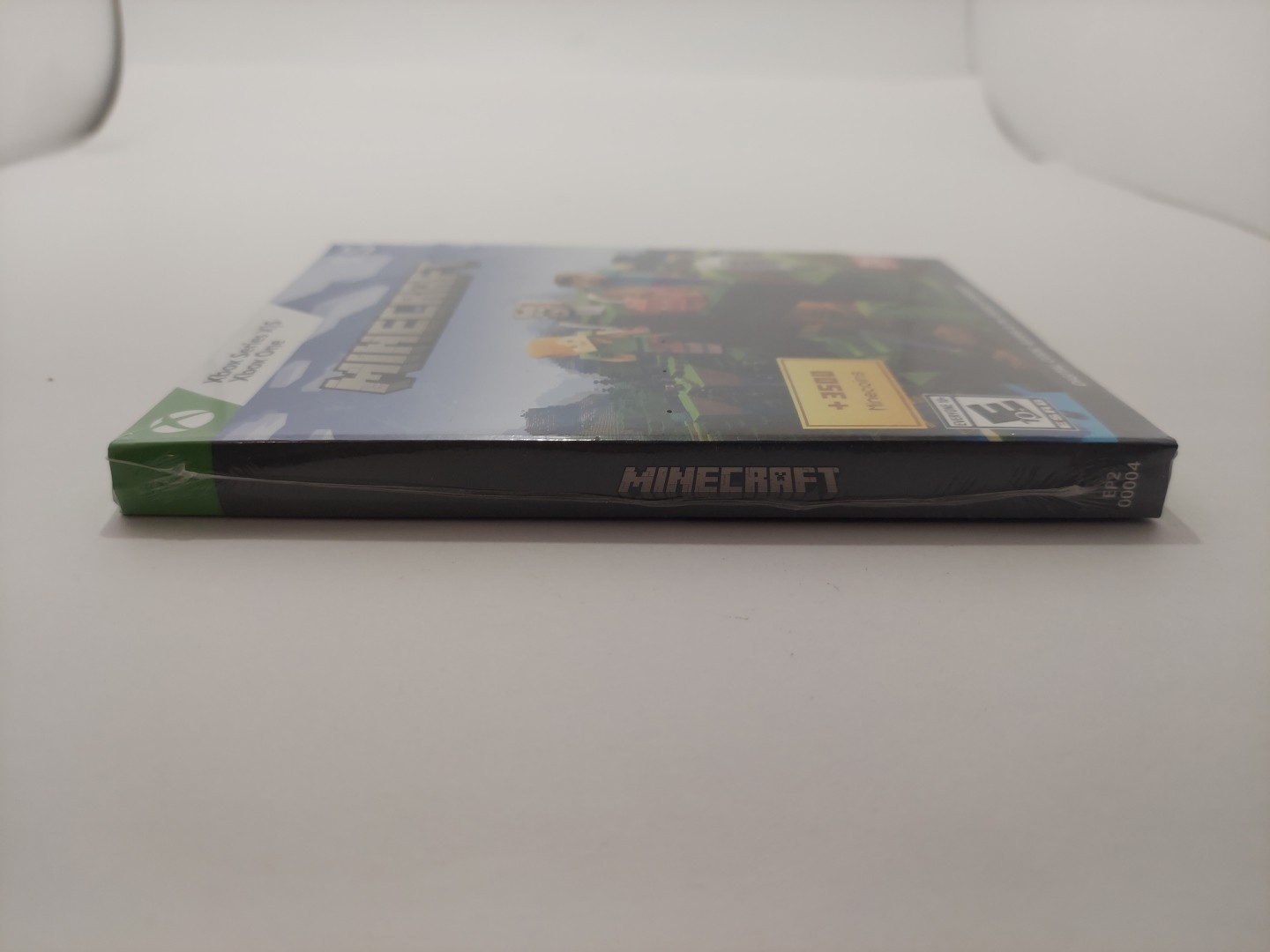 Minecraft + 3500 Minecoins – XBox One New Sealed