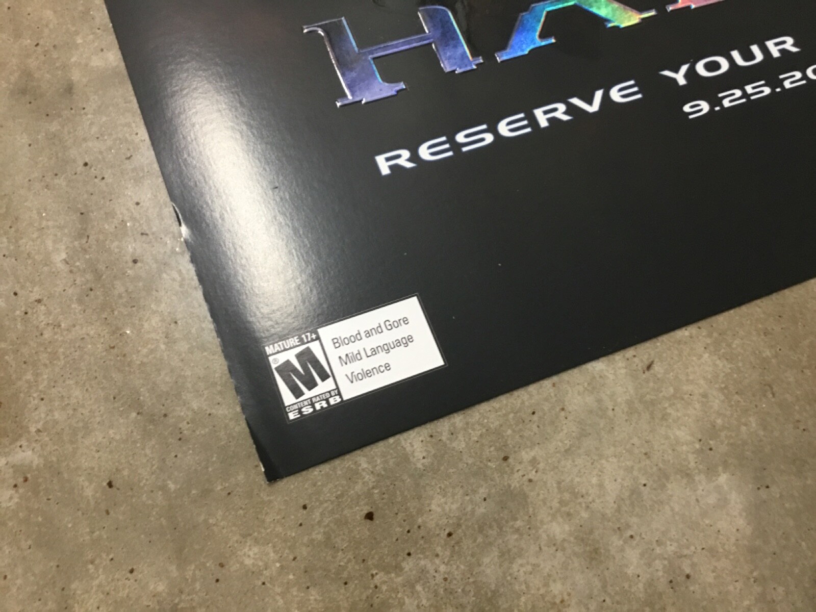 Halo 3 Extremely rare Embossed Promo Poster Xbox New Condition Master Chief