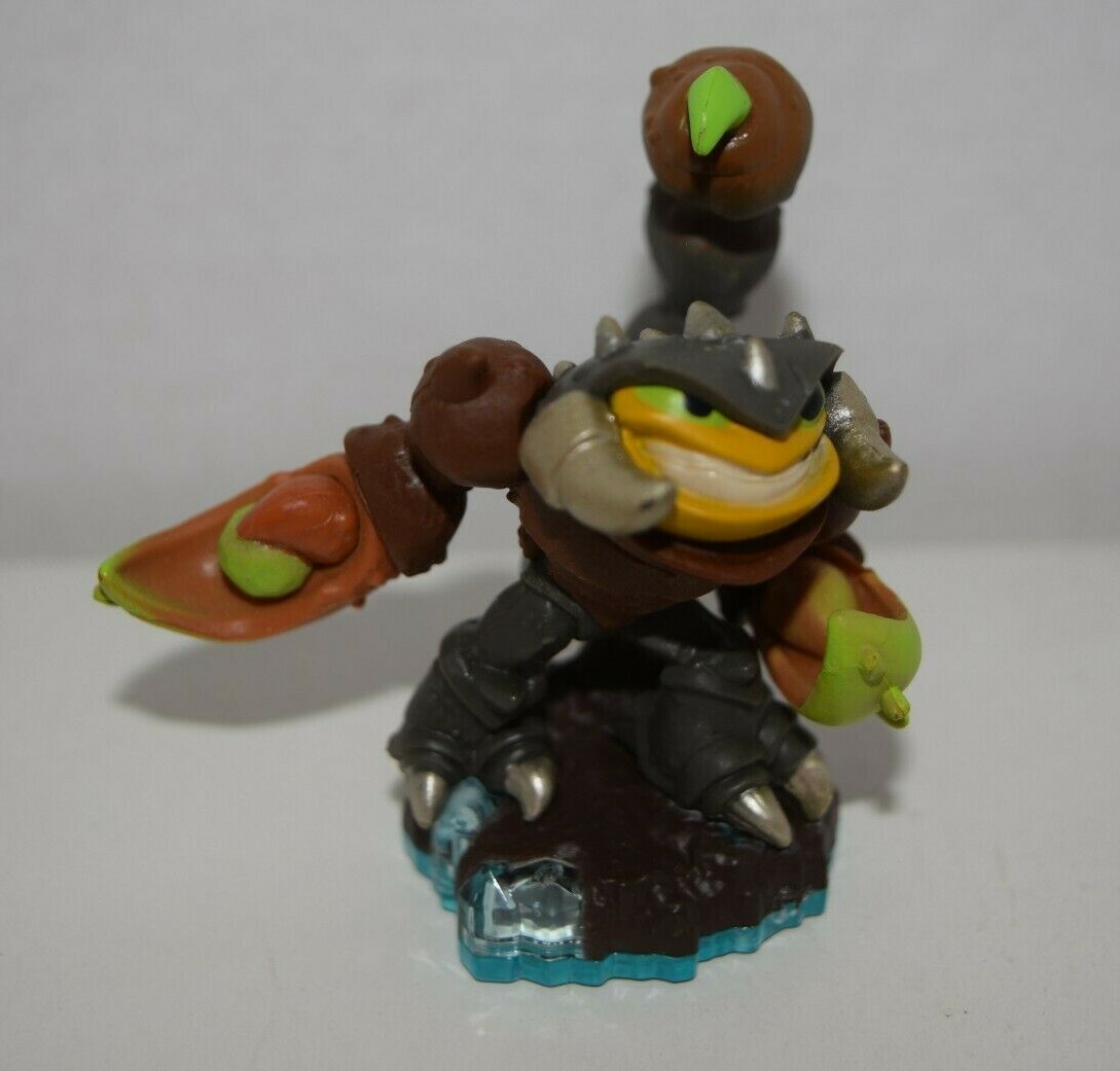 SKYLANDERS CHARACTERS – SCORP
