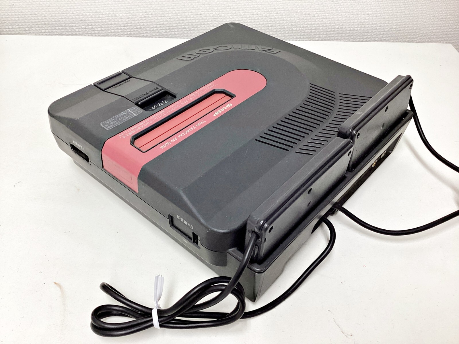 Sharp Twin Famicom AN-500B Black New Belt/tuning 985 Japan DHL 1 week to USA