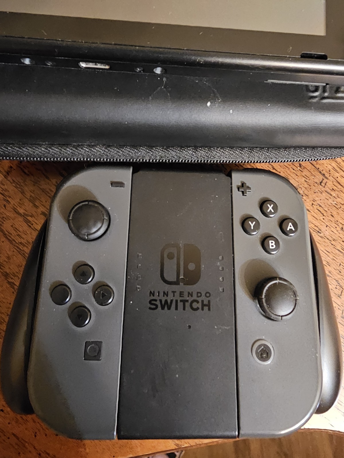 Nintendo Switch Console HAC-001 w/ Accessories – USED GOOD CONDITION