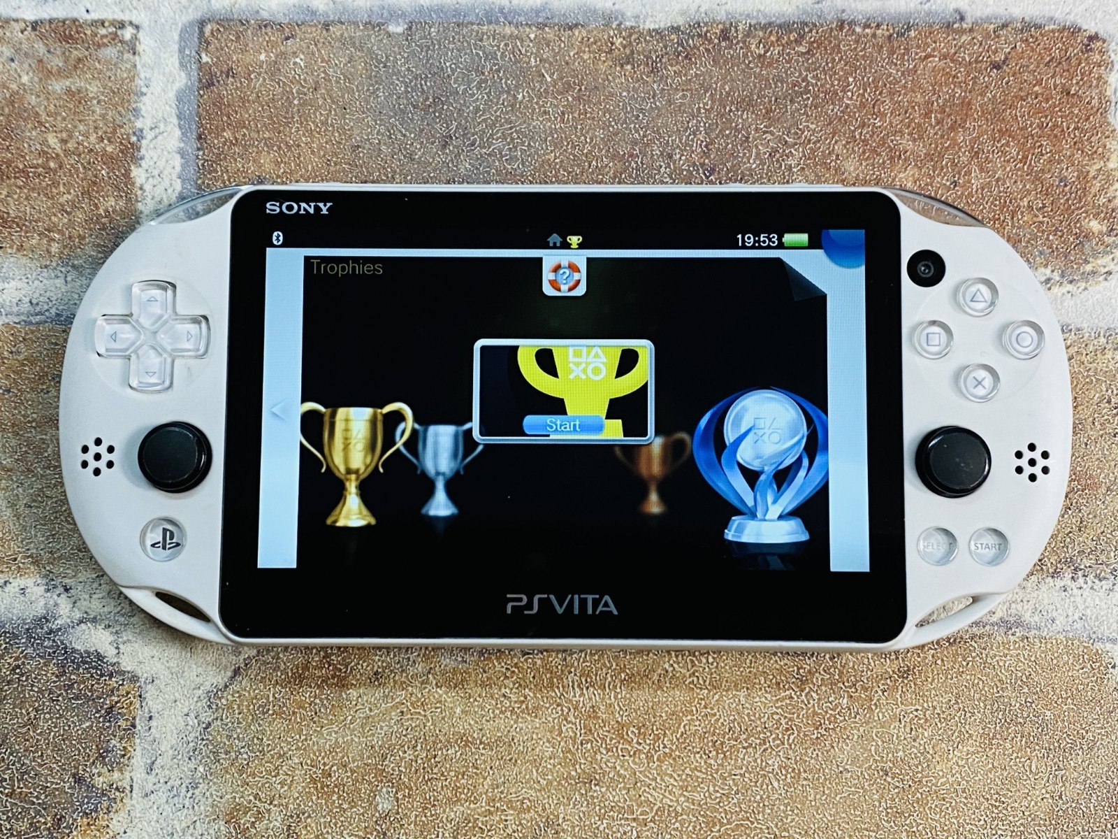PS Vita Glacier White PCH-2000 SONY PlayStation Japan 8GB Charger Tested DDP