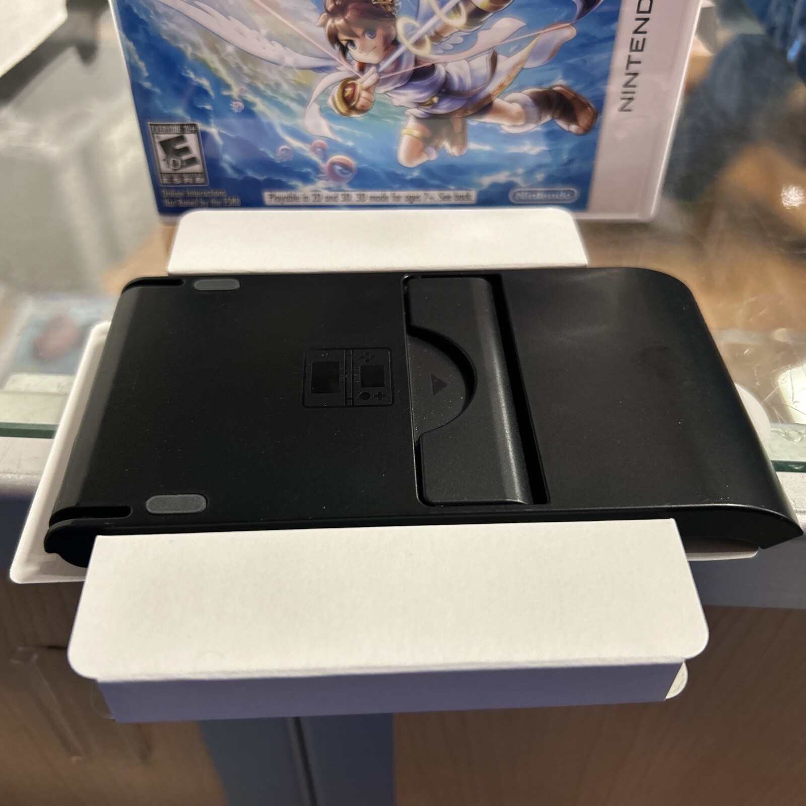 Kid Icarus Uprising (nintendo 3DS, 2012) complete in the box great piece