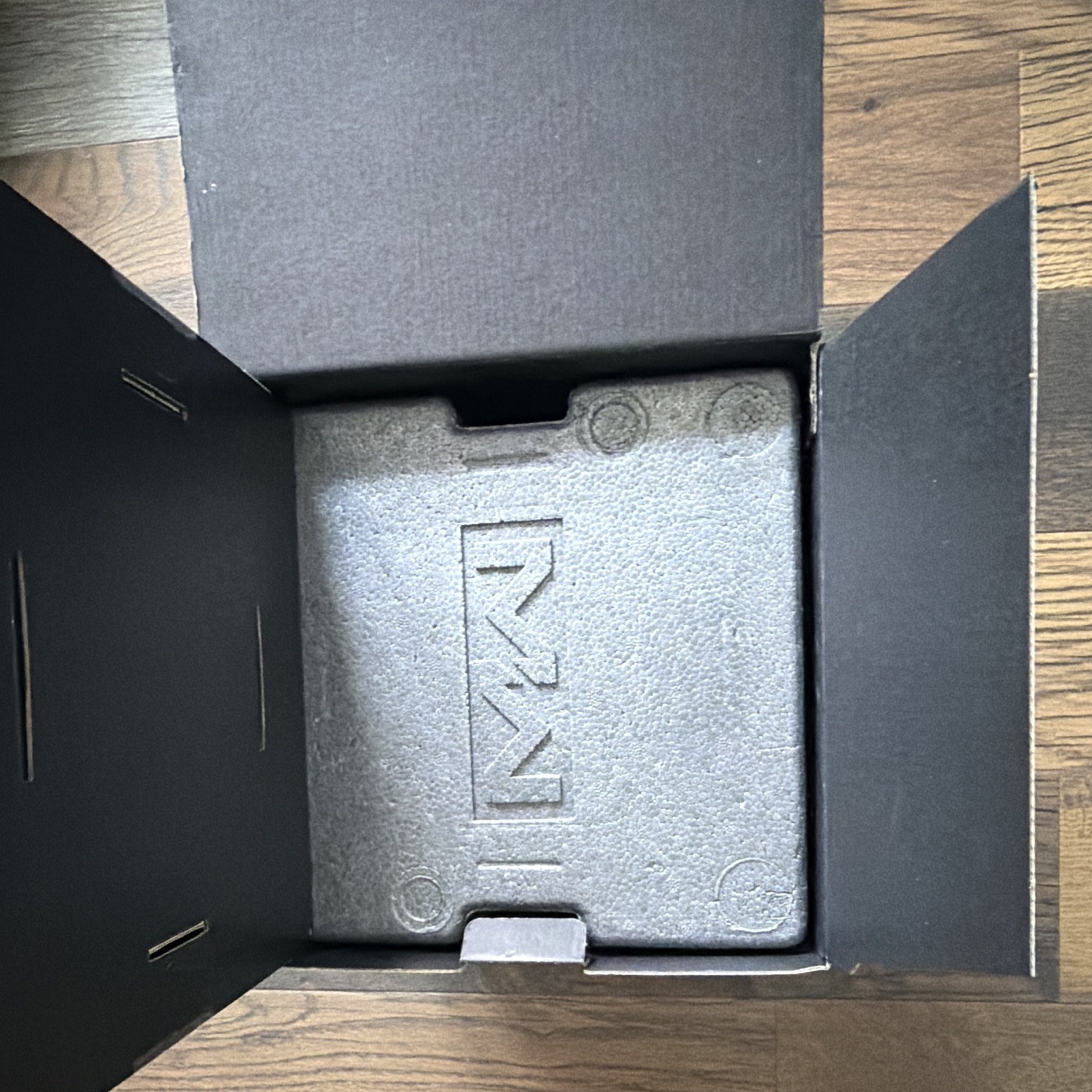 OPEN BOX Activision CALL OF DUTY: Modern Warfare DARK EDITION PS4 M Shooter