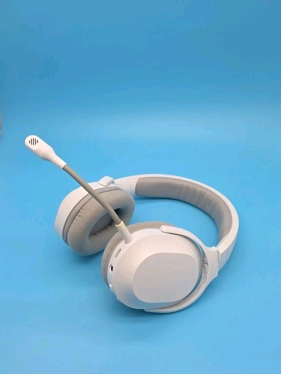 Razer Barracuda X Wireless Gaming Headset – Mercury White ⚠️ No USB Dongle