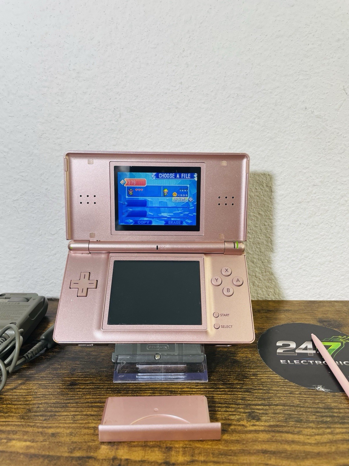 Nintendo DS Lite Pink Handheld Bundle Charger Stylus GBA Player – FOR PARTS READ