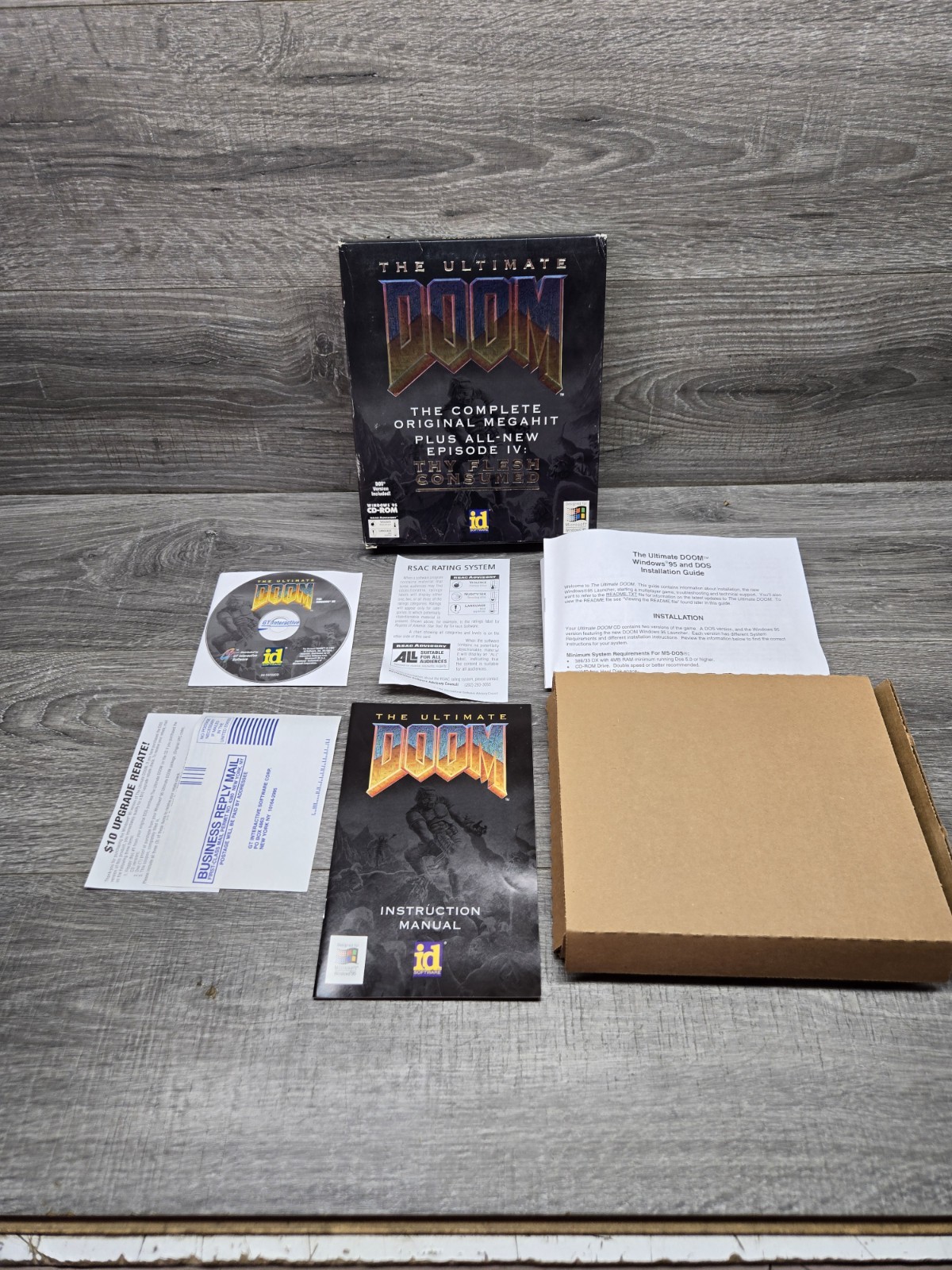 The Ultimate Doom PC Big Box Windows 95 CD-ROM No Poster Clean Disc