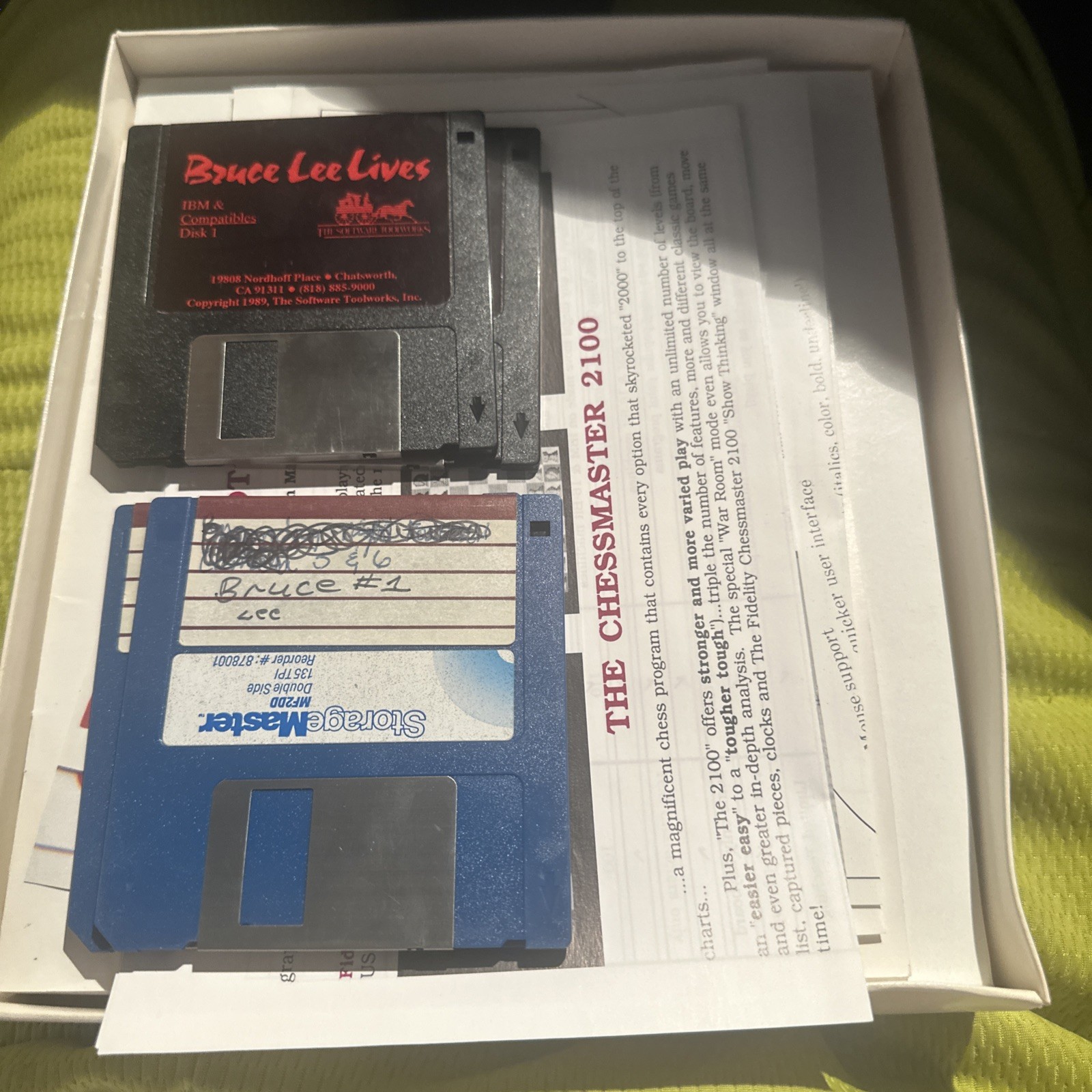 RARE Vintage 1989 Bruce Lee Lives IBM Big Box PC Game 3.5″ & 5.25″ Disk Complete