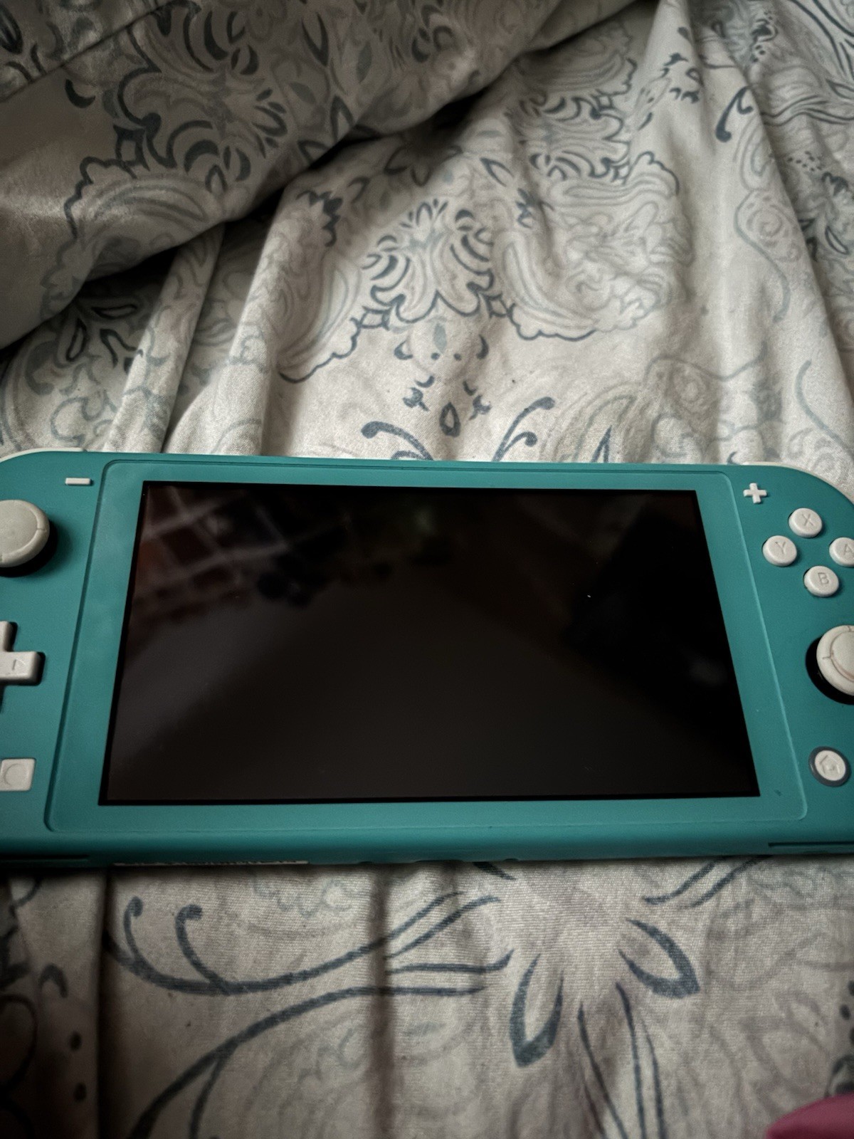 Nintendo Switch Lite Handheld System 32GB 720p USB-C Headphone Jack Blue/White
