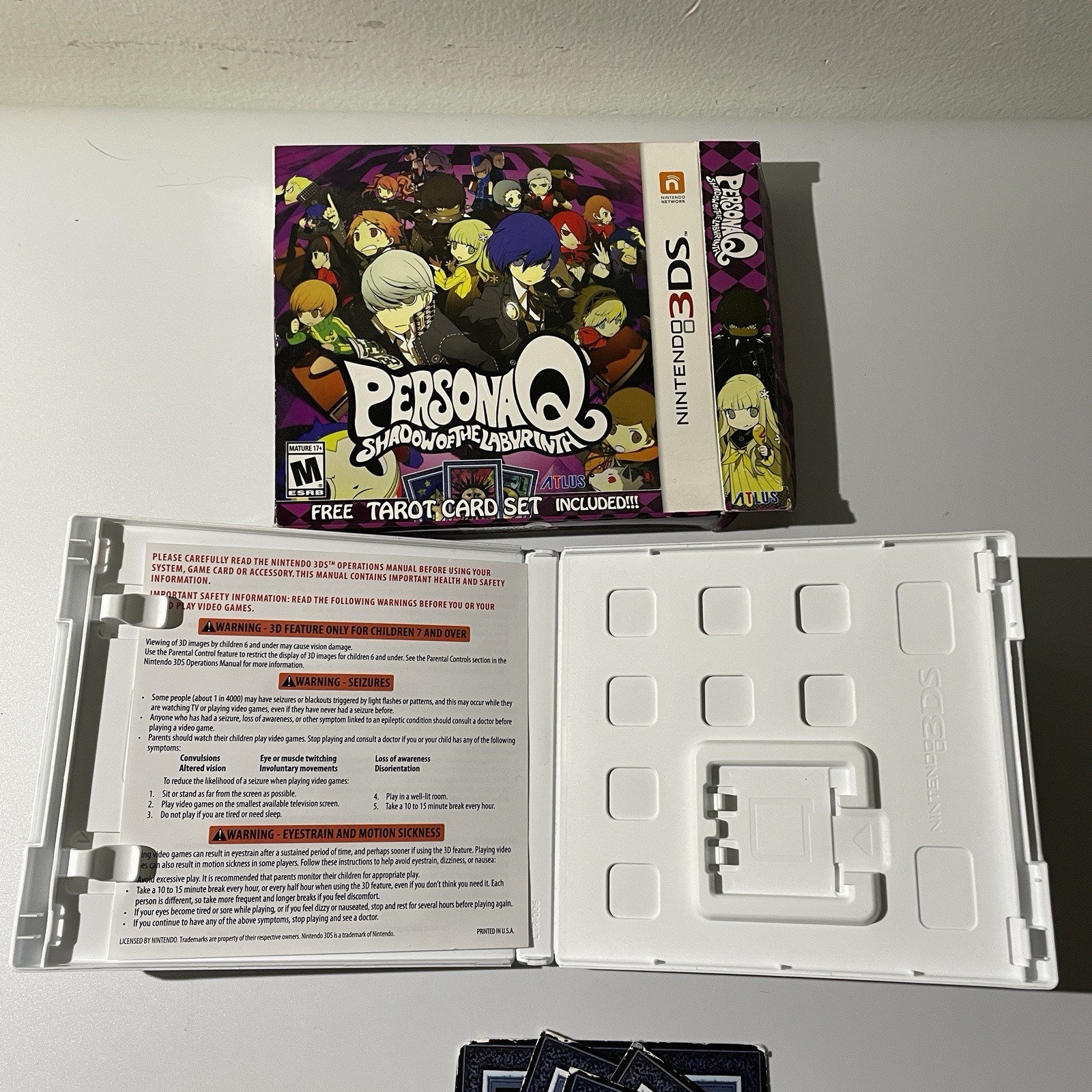 NON-WORKING – Persona Q: Shadow Of Labyrinth [Limited Edition] (3DS) READ DESC