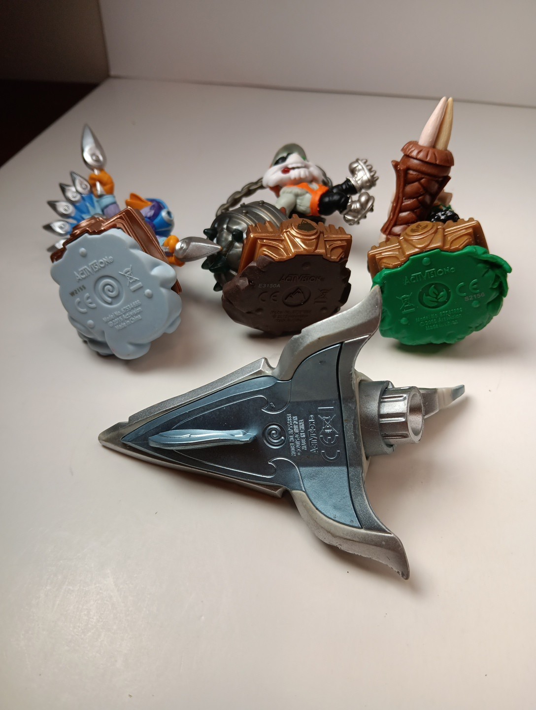 Lot Of 4 Skylanders Figures Super Chargers Stormblade Smash Hit Stealth Elf