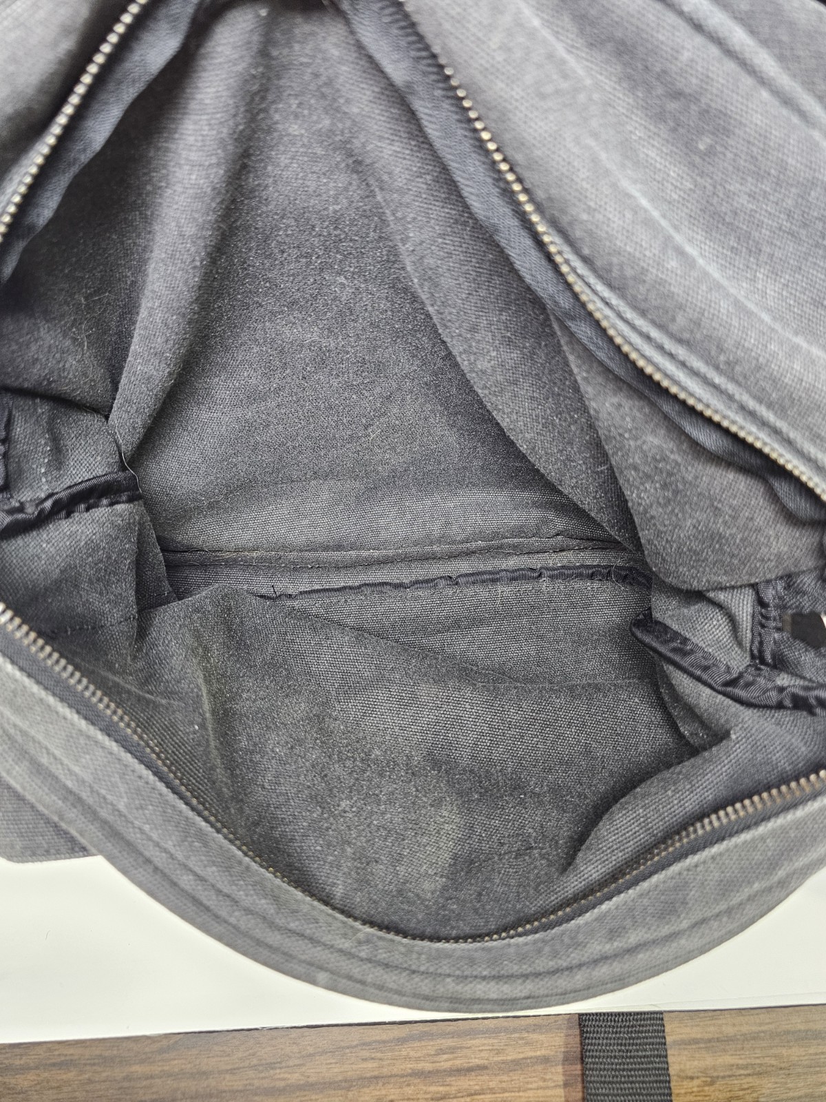 RARE 2007 UNSC Microsoft Halo 3 XBOX Gray Canvas Messenger Bag Master Chief
