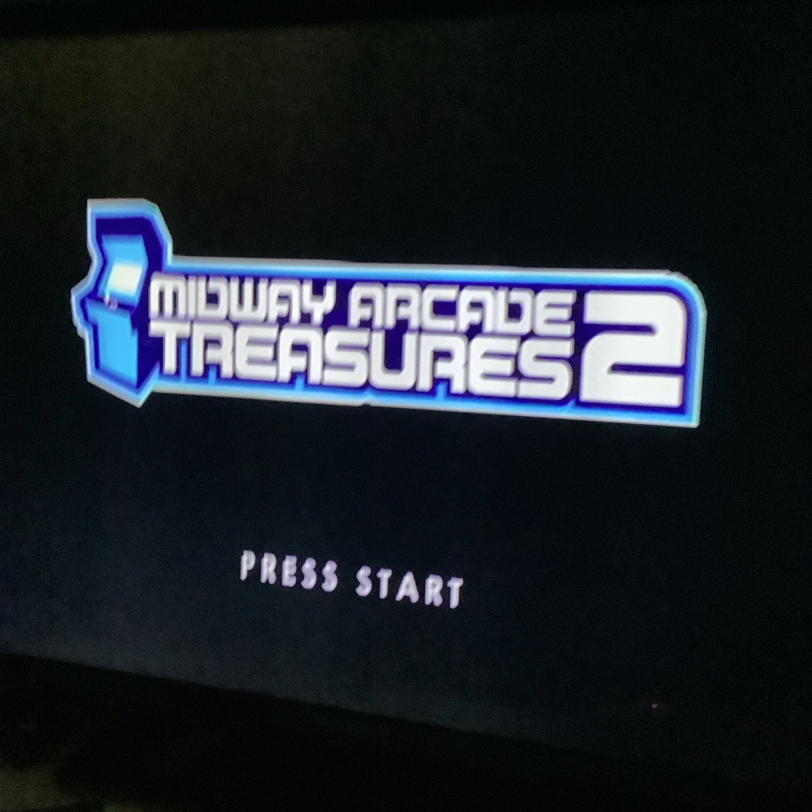 Midway Arcade Treasures 2 (Nintendo GameCube, 2004) CIB Complete w Manual Tested