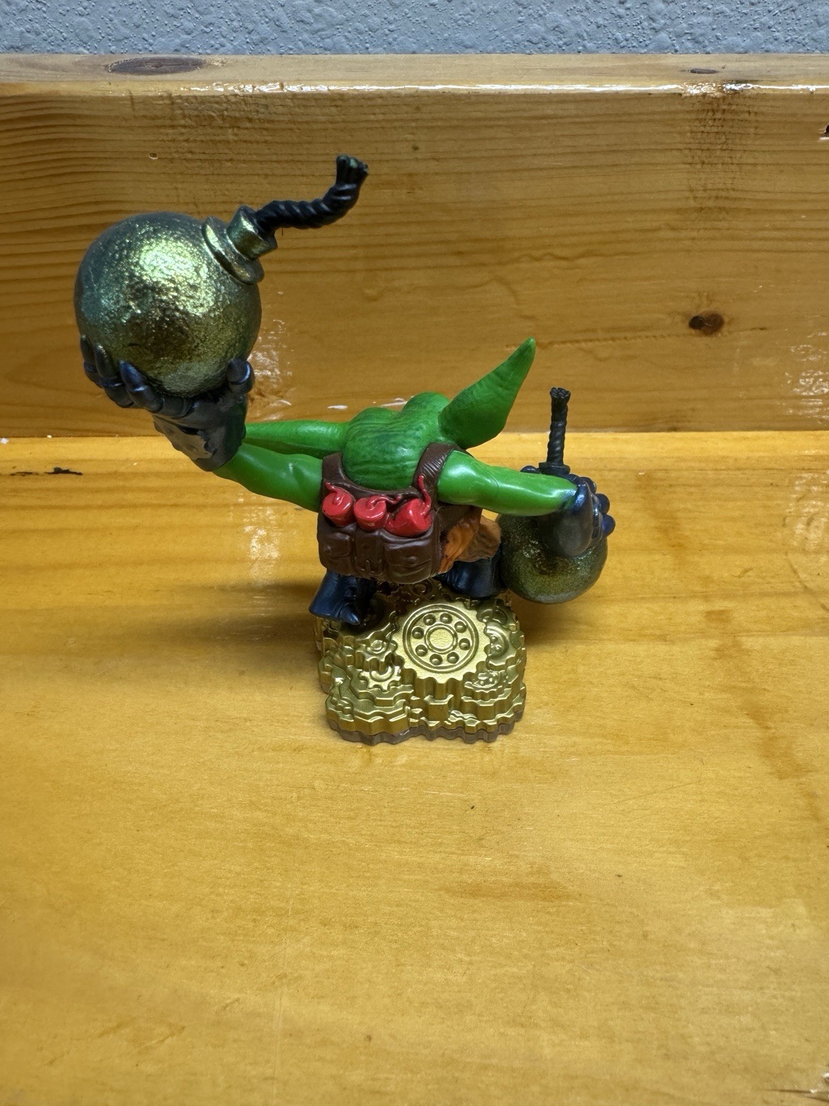 Skylanders Superchargers Eon’s Elite Boomer Figure Cleaned and Tested