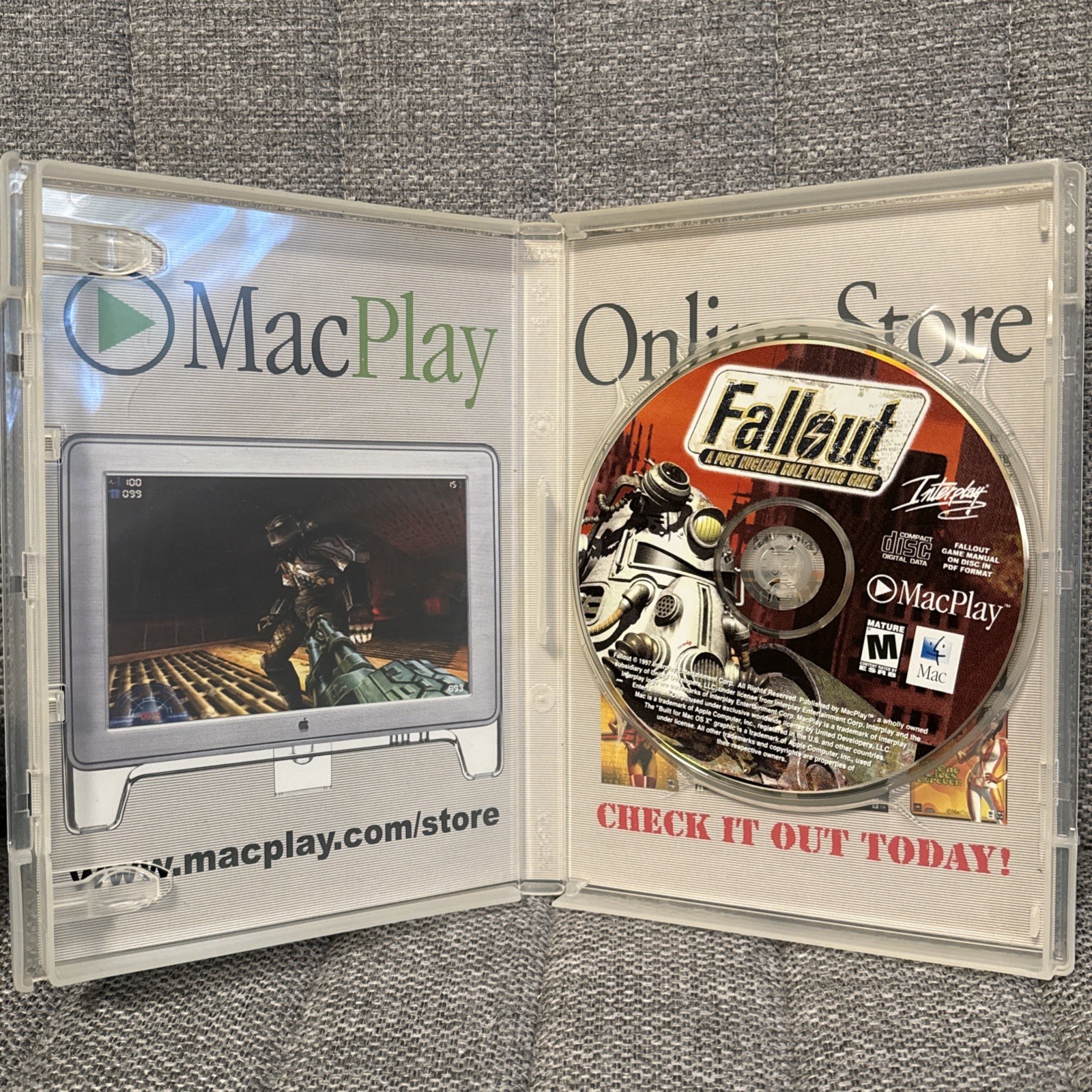 Fallout 1 Macintosh Mac MacPlay OS X – disc is immaculate!