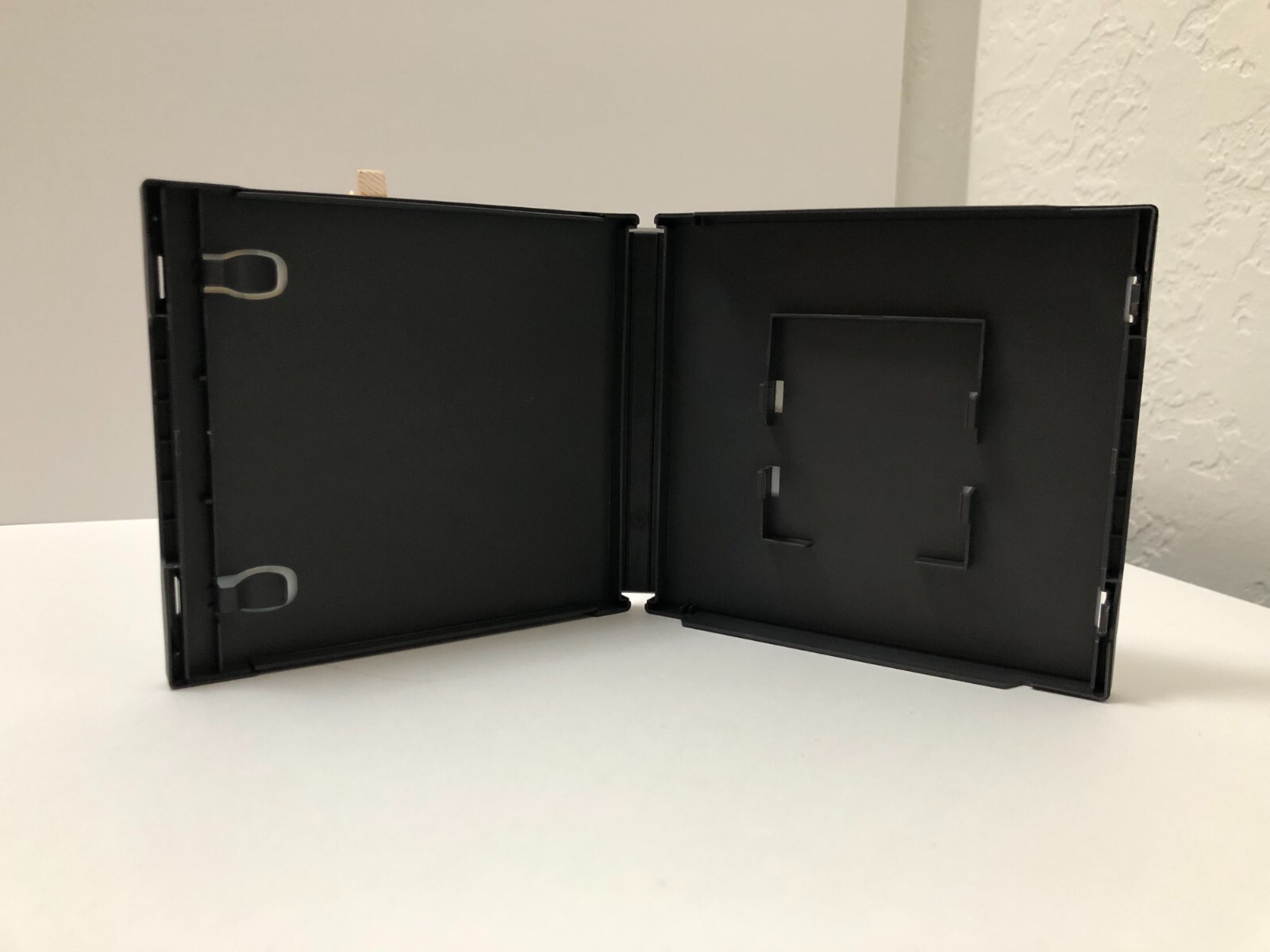 Replacement Case for Pokemon Yellow Version Gameboy