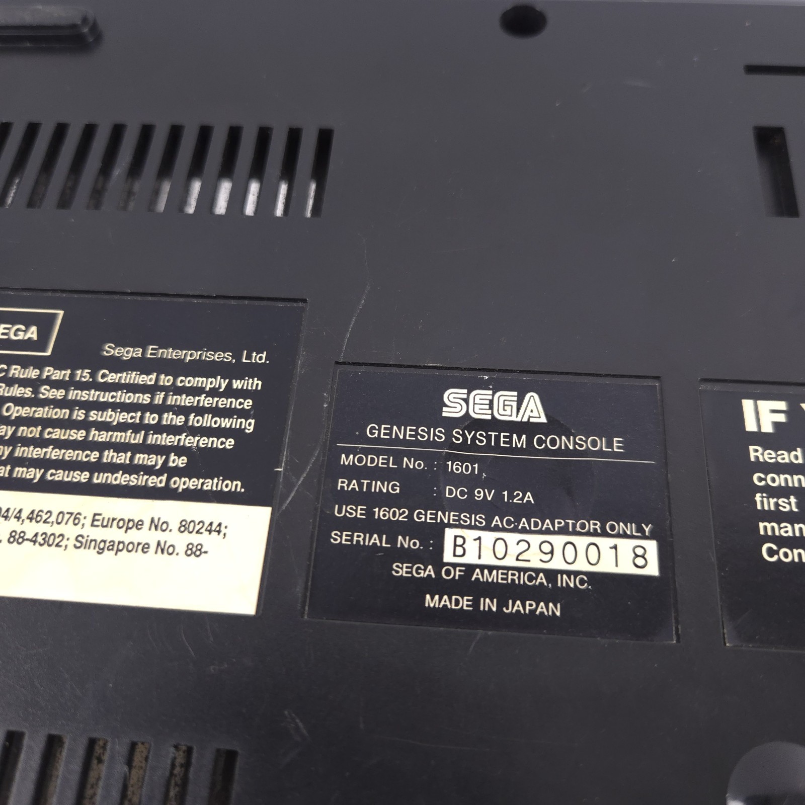 SEGA Genesis 16-Bit Console MK-1601 Black NTSC w/ Controller & Cables Read