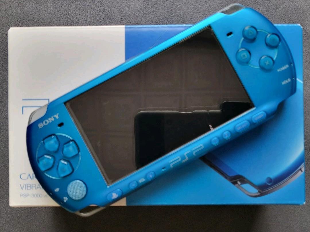 PSP Playstation Portable Vibrant Blue (PSP – 3000 VB) Box Set