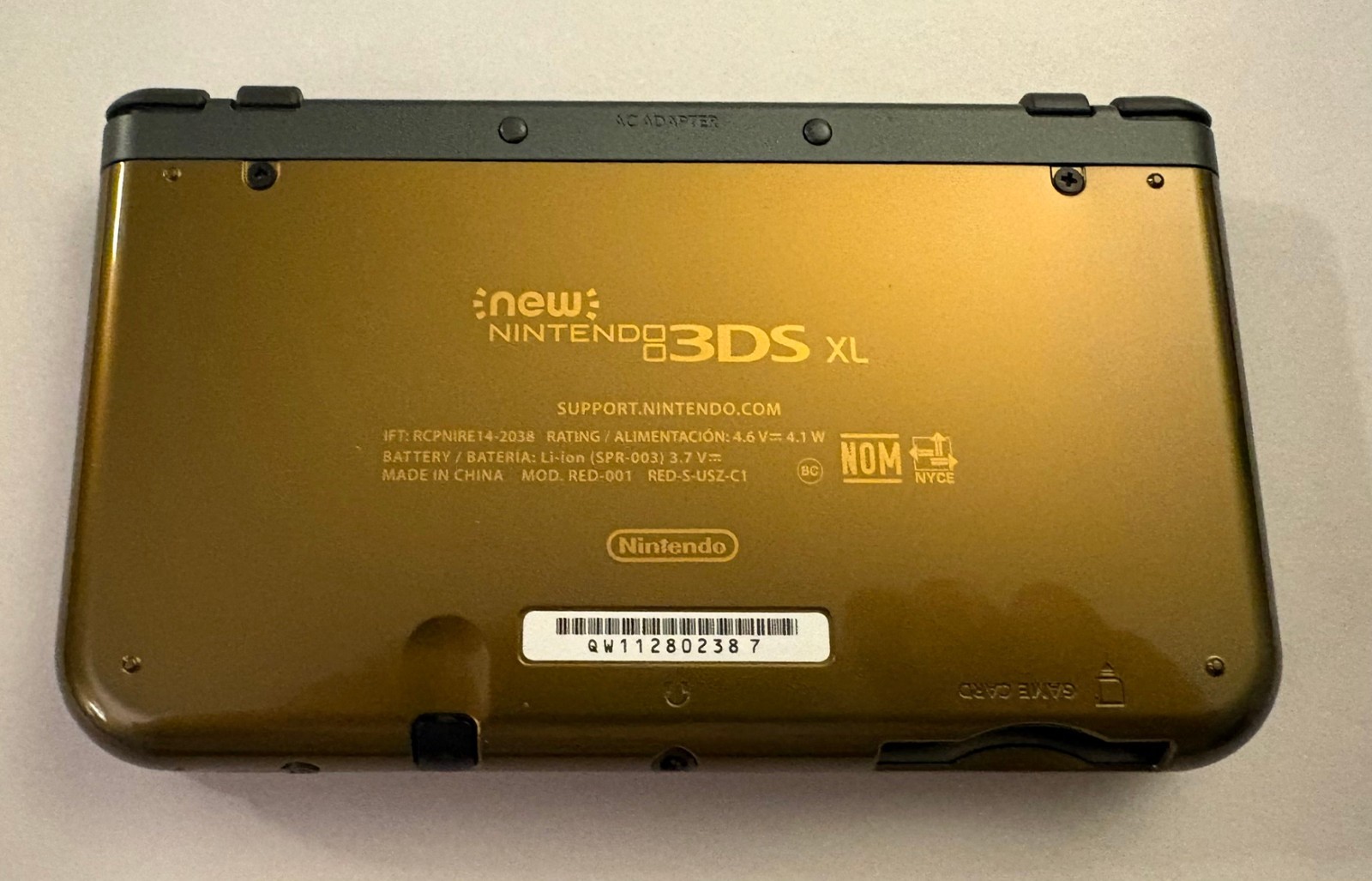 Nintendo New 3DS XL Handheld System Hyrule Edition Complete in Box Zelda Gold