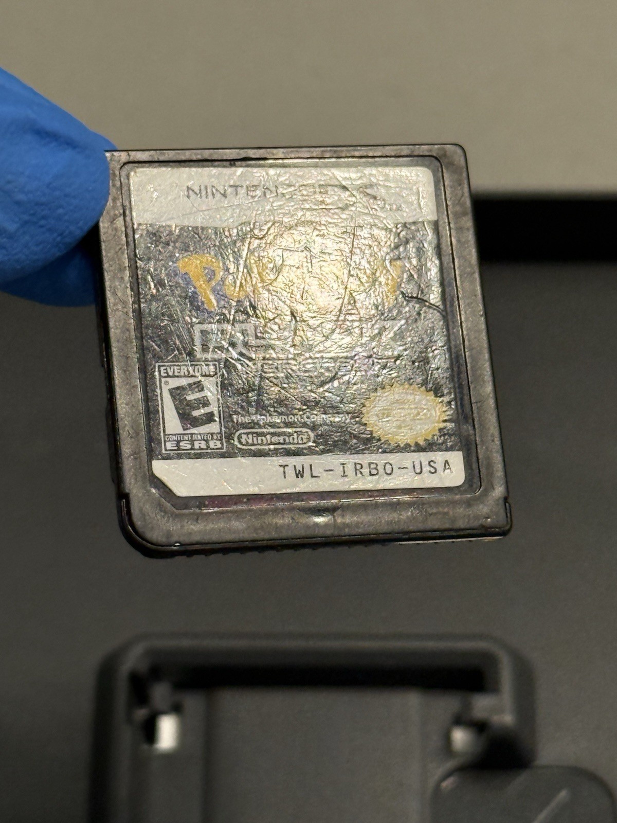 Pokemon: Black Version (Nintendo DS, 2011) Case & Cartridge Authentic TESTED