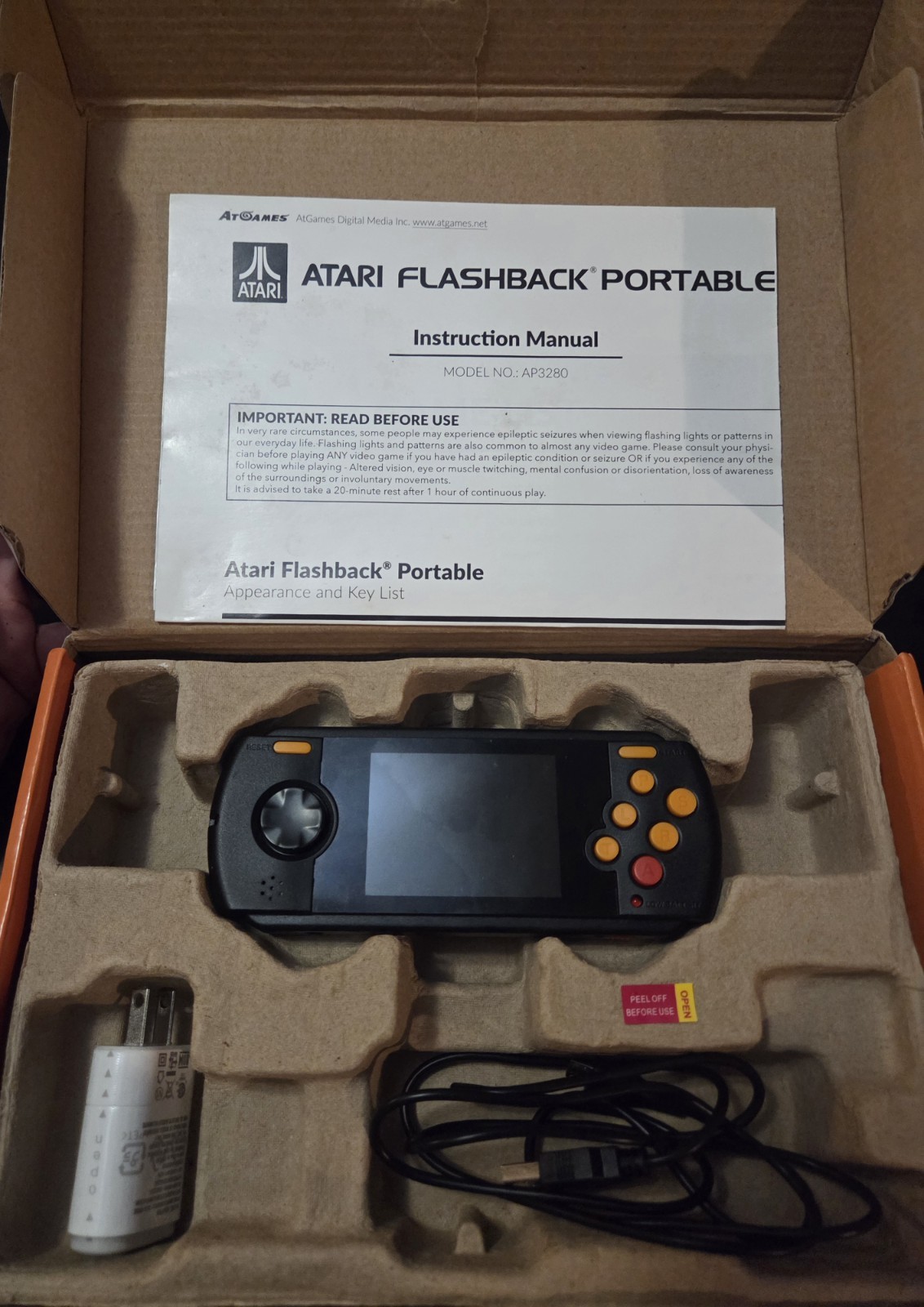 🔥2018 AtGAMES ATARI FLASHBACK PORTABLE (#AP3280) W/ 80 BUILT-IN GAMES *TESTED*