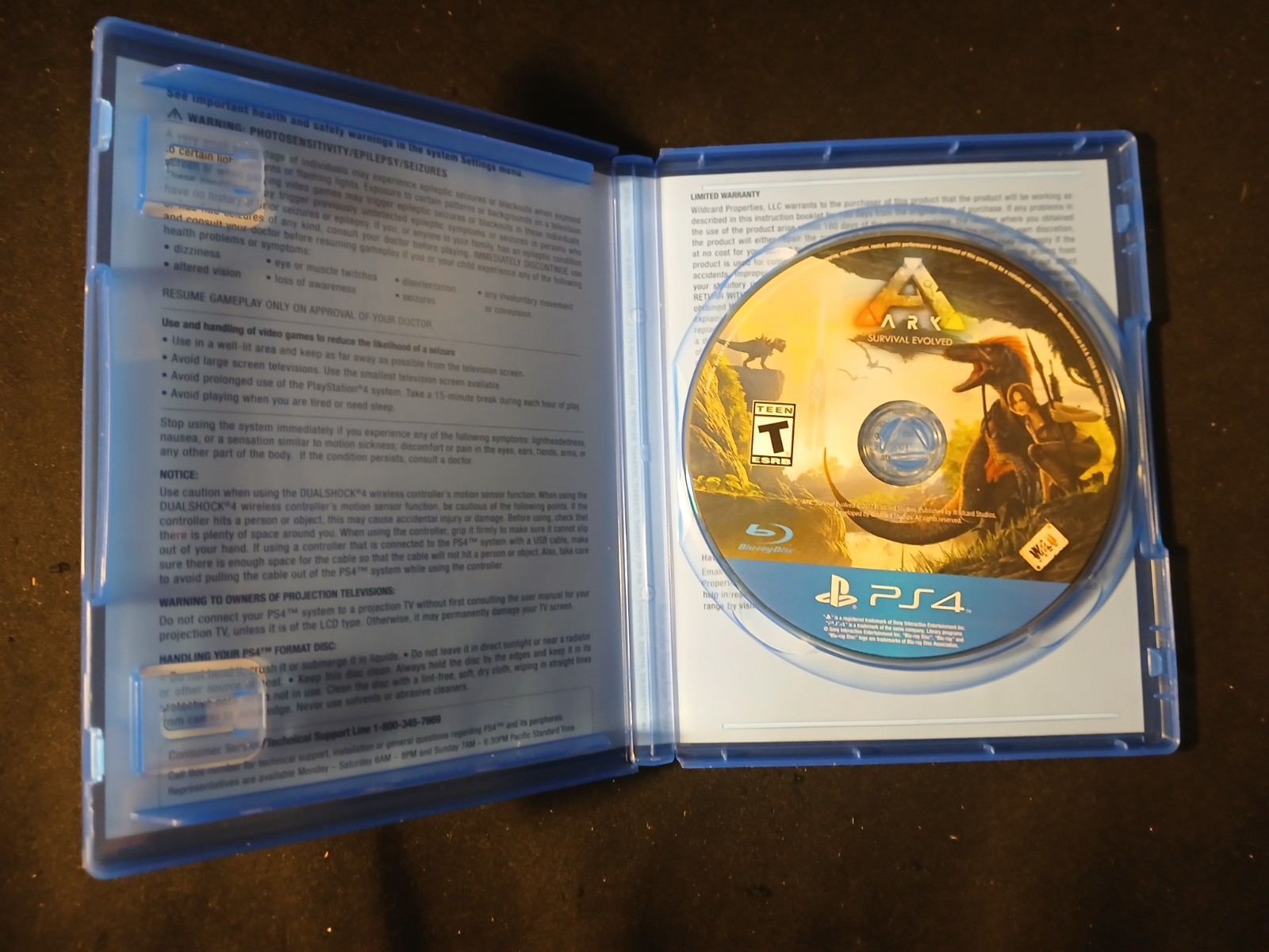 ARK Survival Evolved PS4 PlayStation 4 Tested Working w/ Case Studio Wildcard